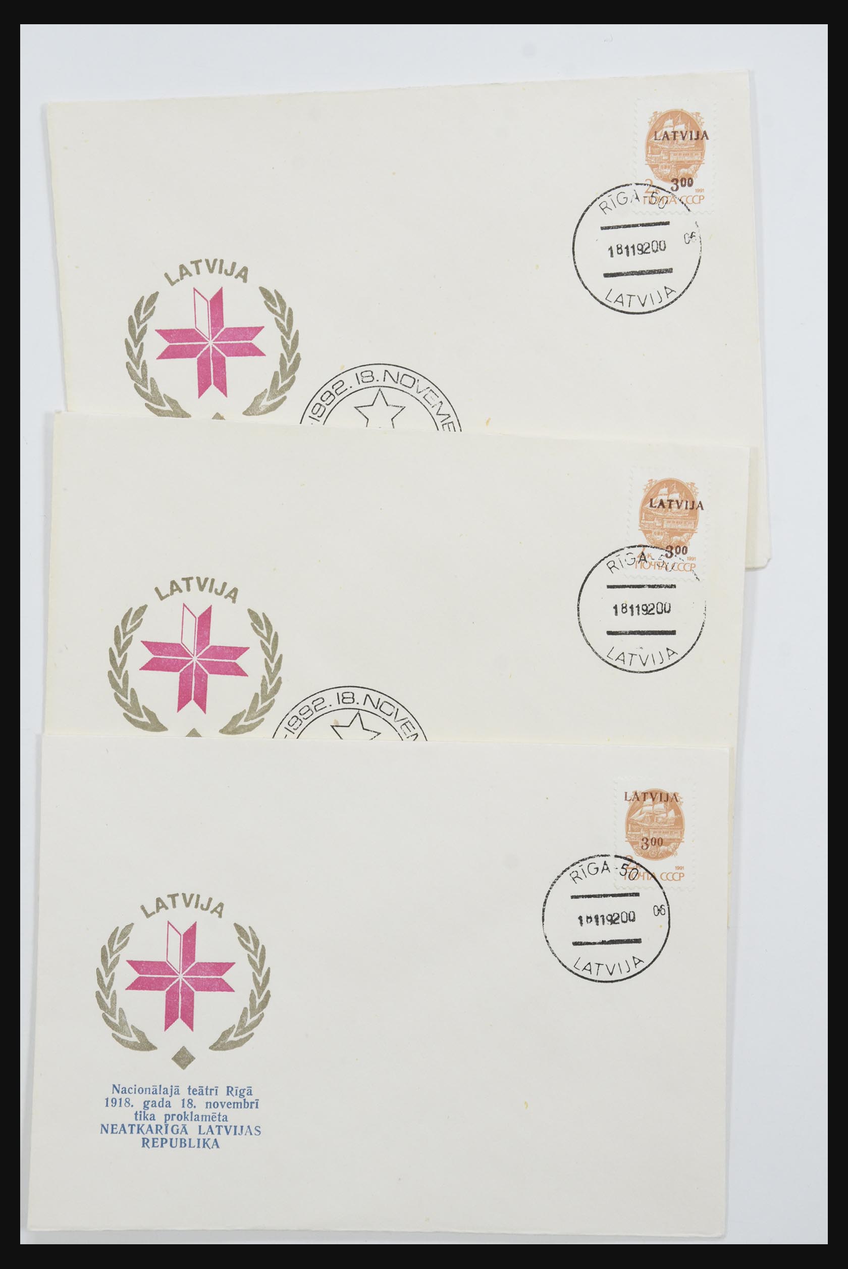 31584 610 - 31584 Latvia covers/FDC's and postal stationeries 1990-1992.