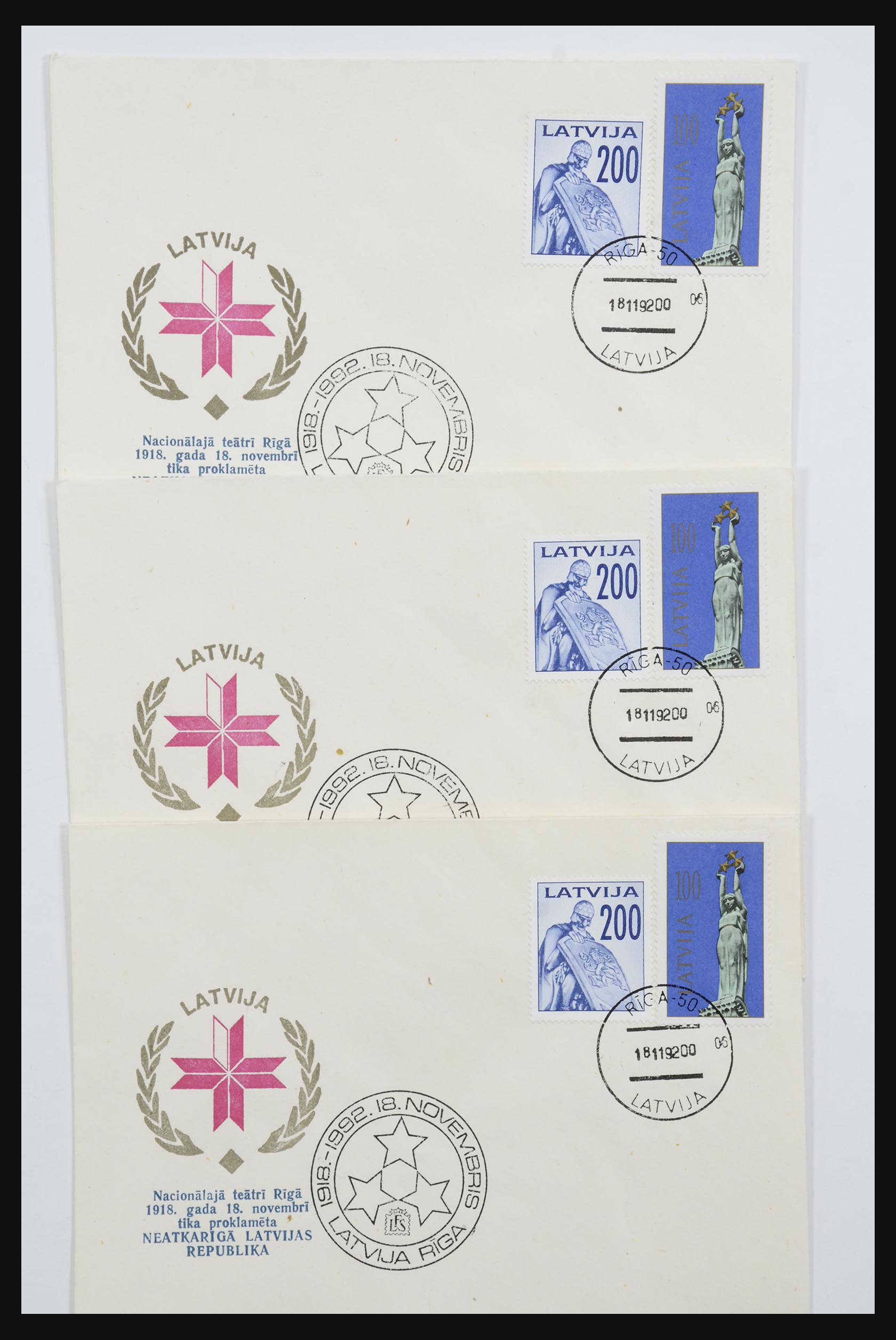31584 613 - 31584 Latvia covers/FDC's and postal stationeries 1990-1992.