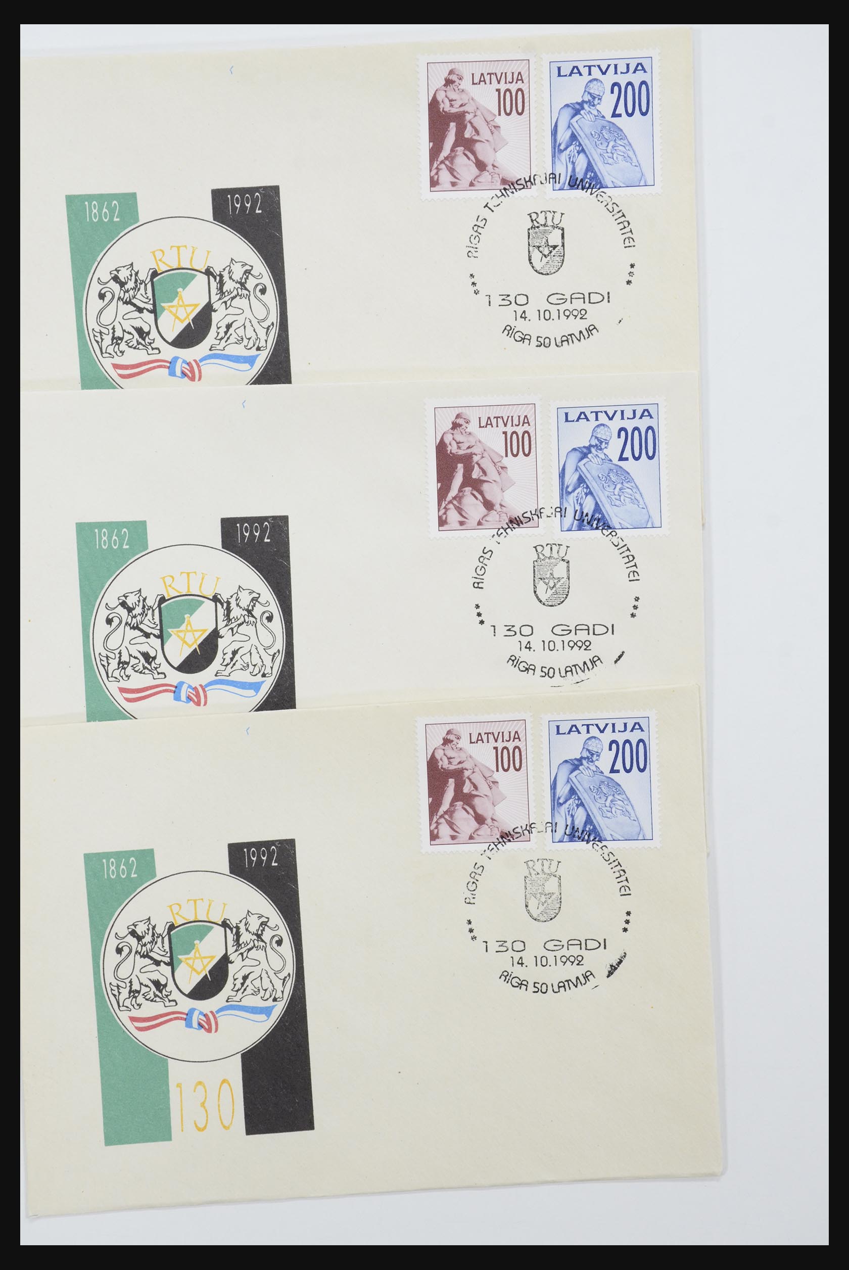 31584 638 - 31584 Latvia covers/FDC's and postal stationeries 1990-1992.
