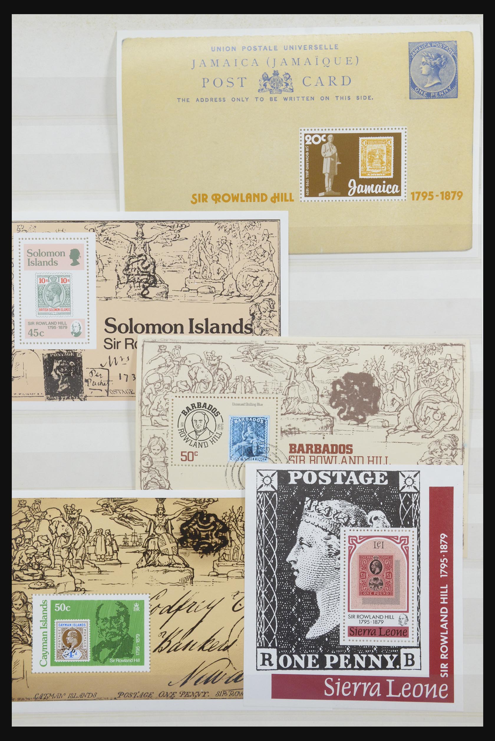 31652 018 - 31652 Motief: postzegel op postzegel 1940-1993.