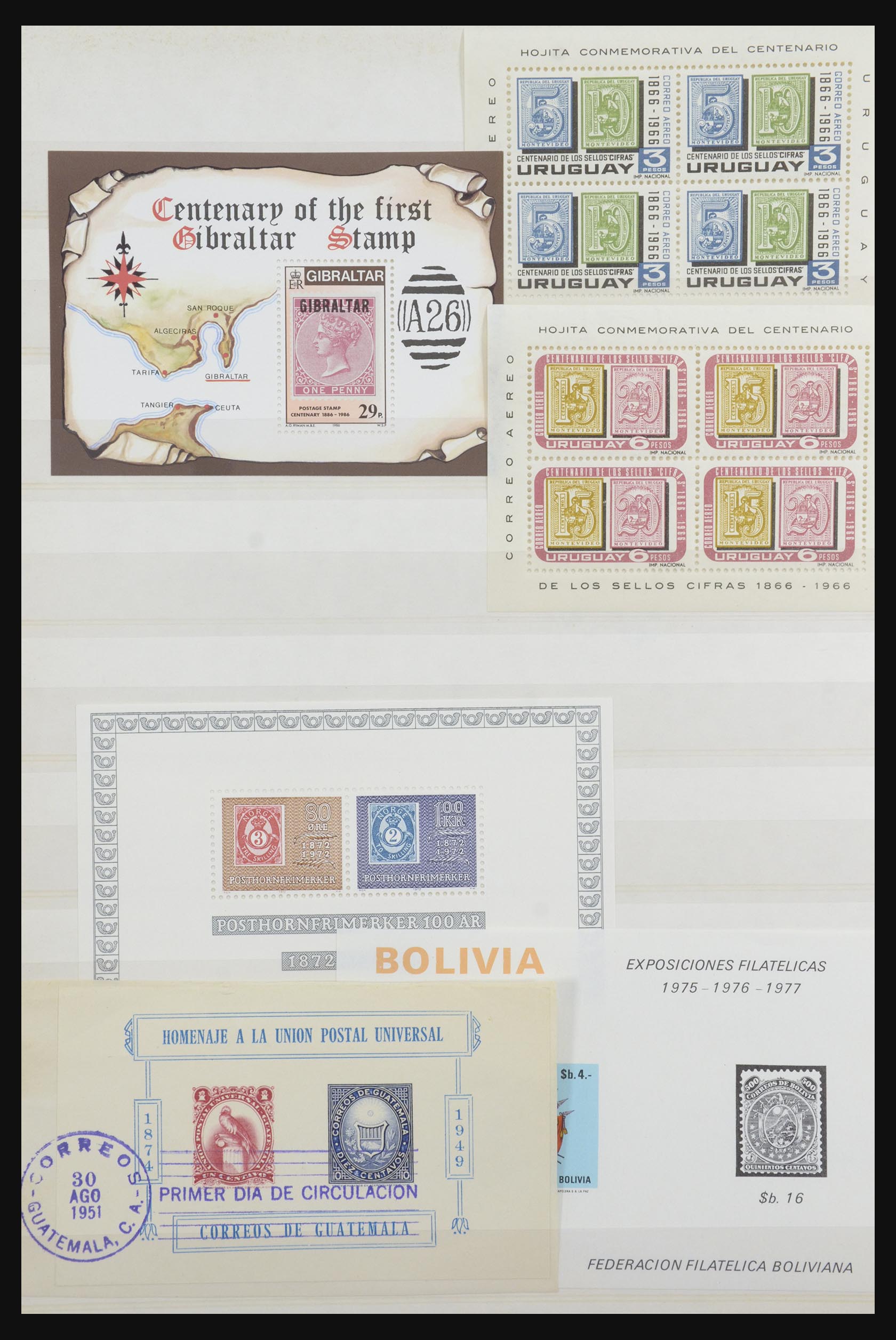 31652 028 - 31652 Motief: postzegel op postzegel 1940-1993.