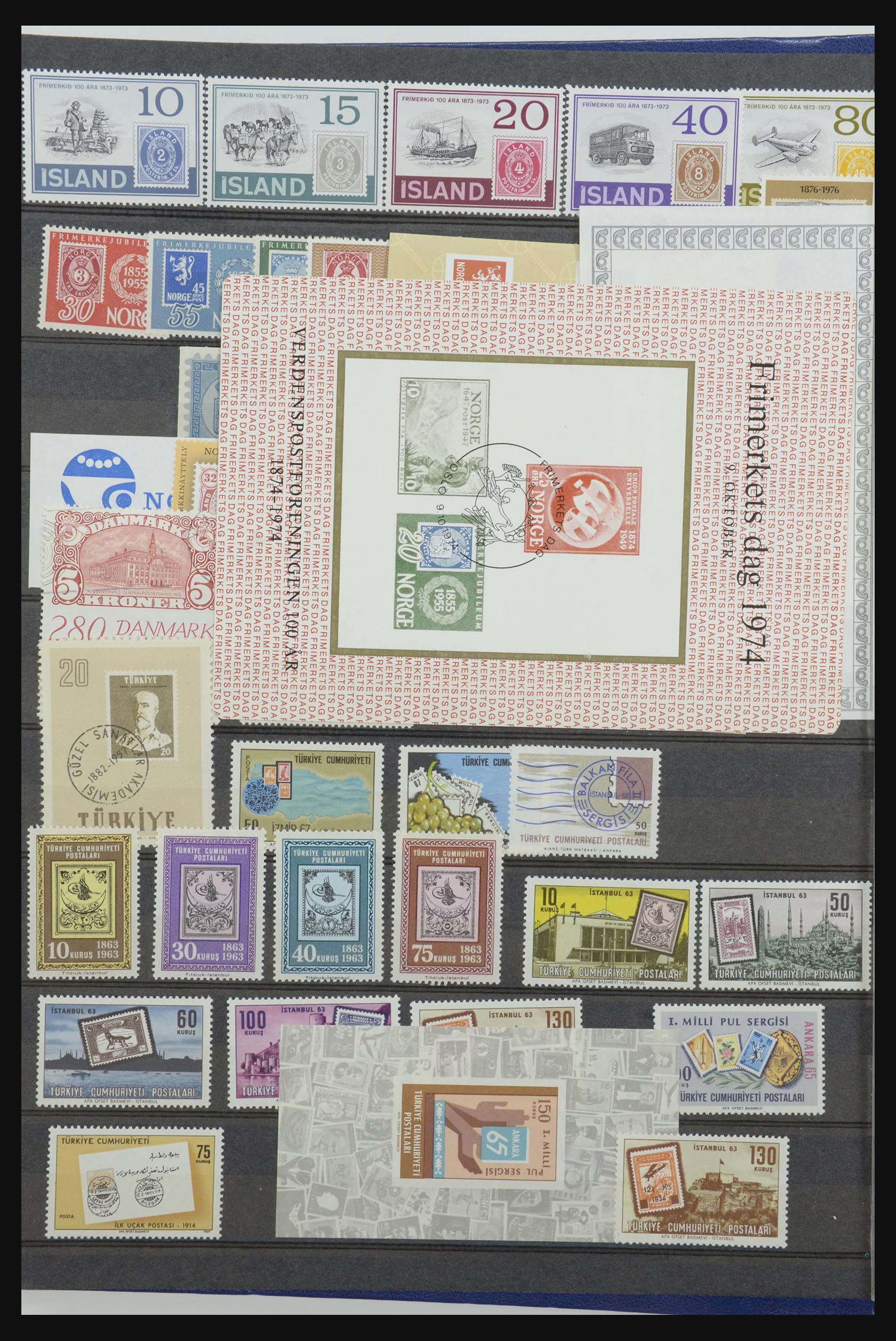 31652 039 - 31652 Motief: postzegel op postzegel 1940-1993.