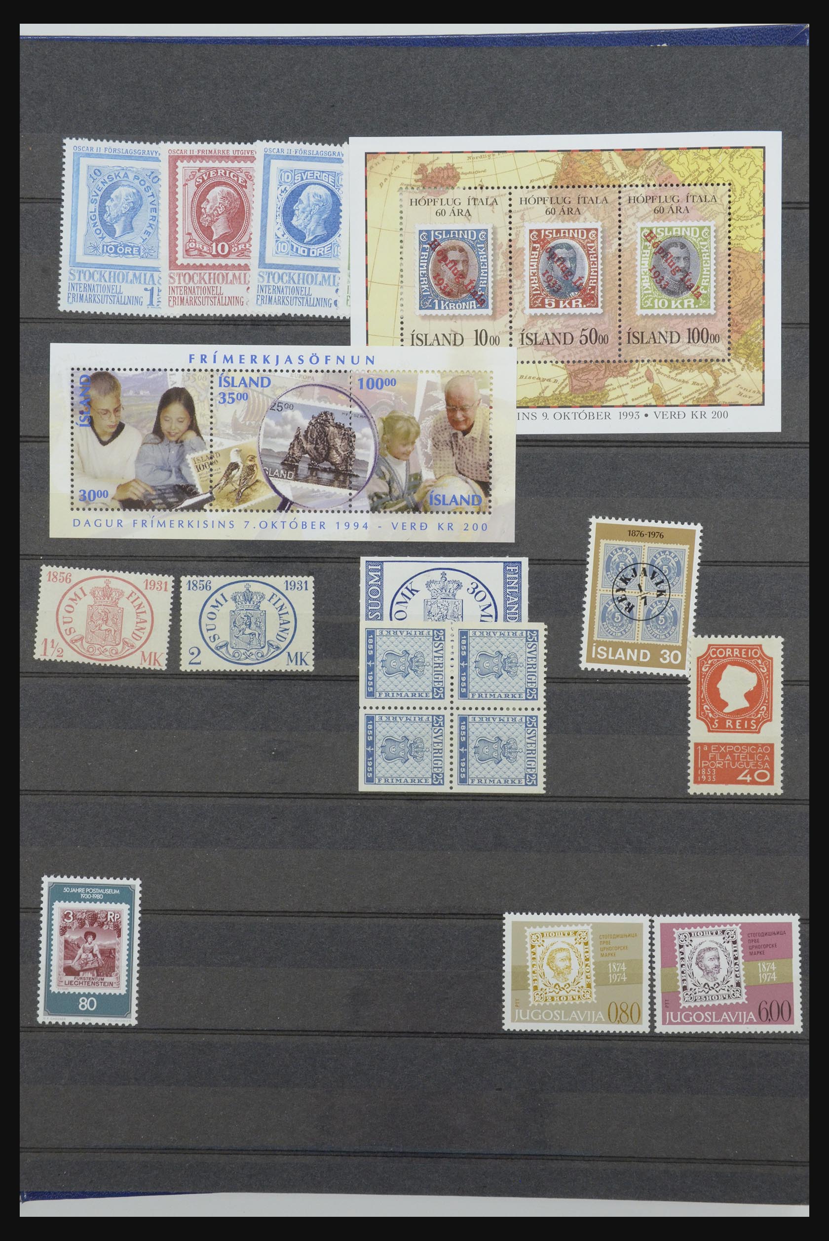 31652 040 - 31652 Motief: postzegel op postzegel 1940-1993.