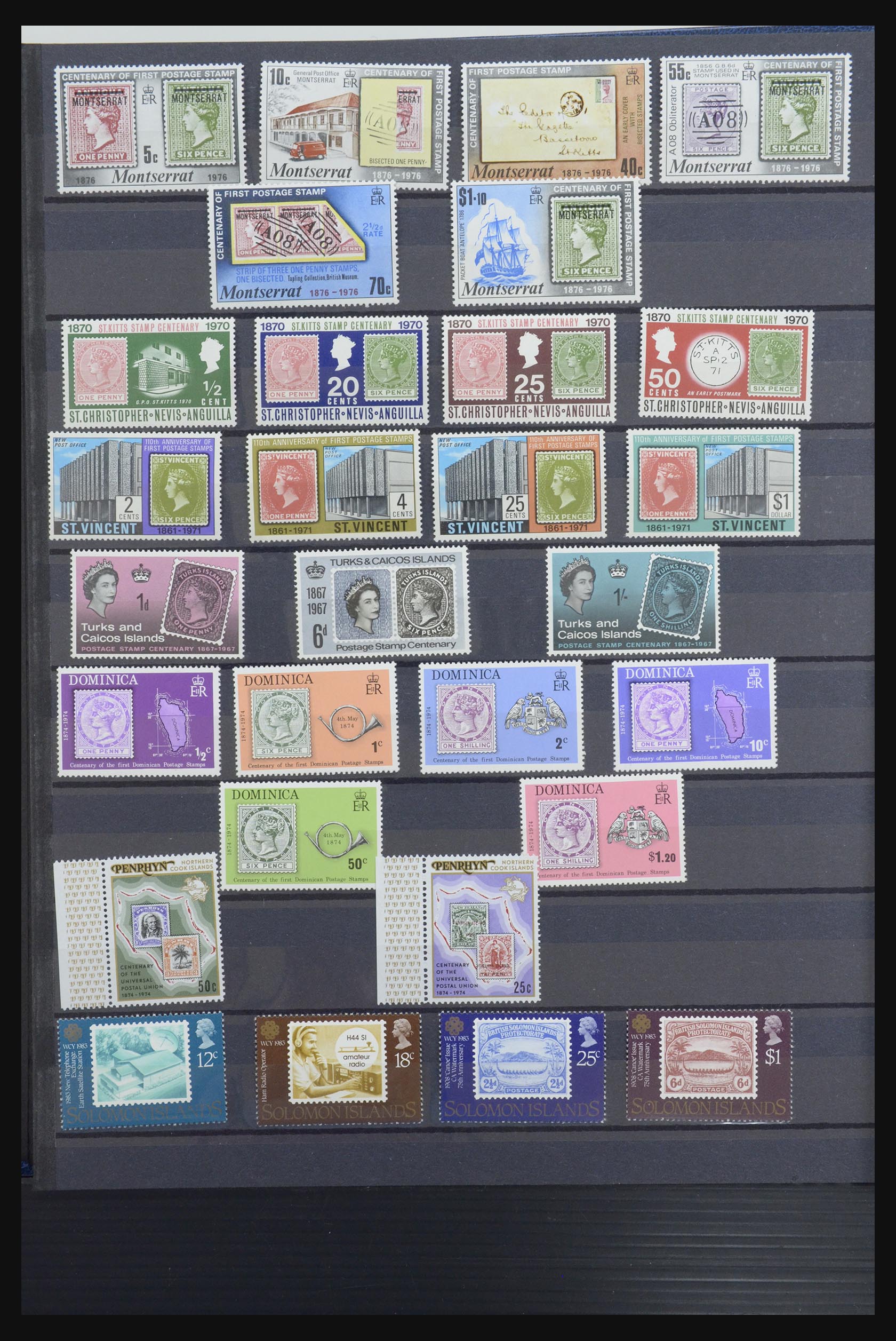 31652 062 - 31652 Motief: postzegel op postzegel 1940-1993.