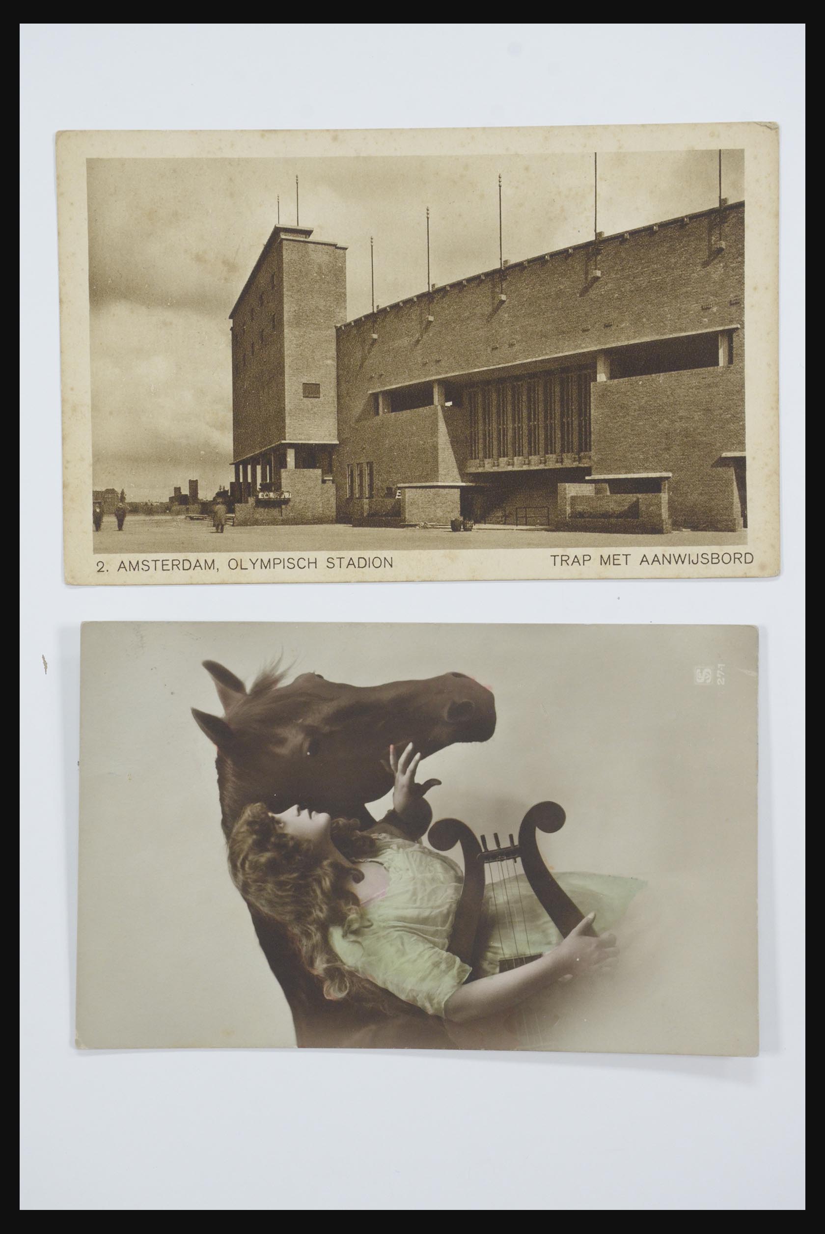 31668 040 - 31668 Netherlands picture postcards 1905-1935.