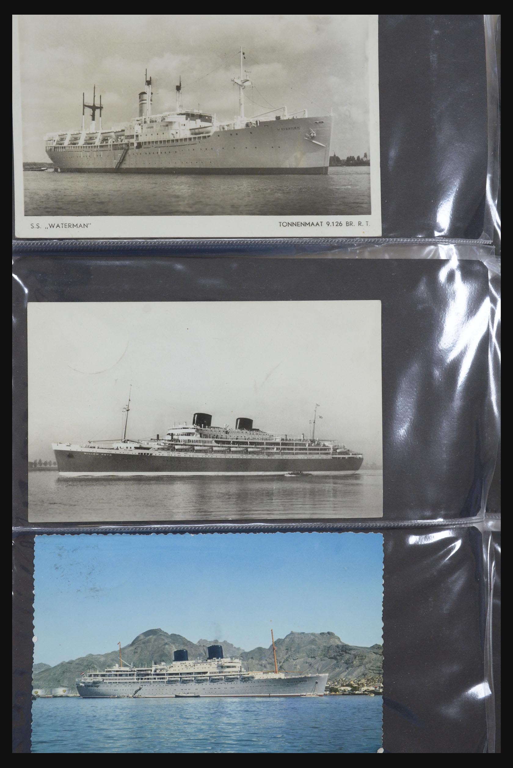 31721 061 - 31721 Thematic: Ships picture postcards 1910-1940.
