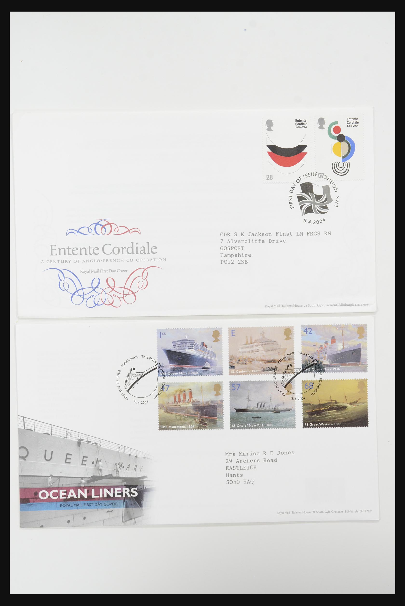 31832 495 - 31832 Great Britain FDC's 1964-2008.