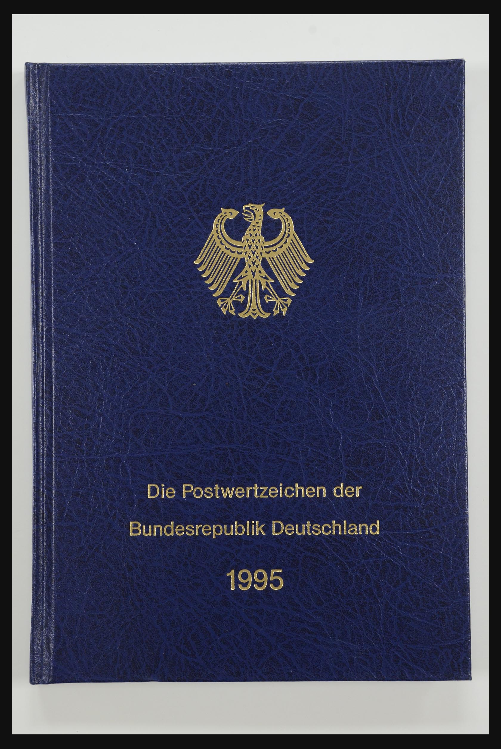 31834 023 - 31834 Bundespost jaarboeken 1973(!)-1999.
