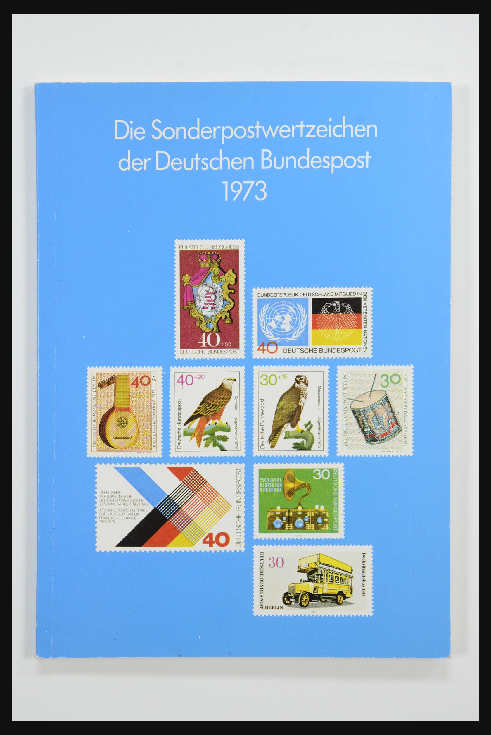 31836 001 - 31836 Bundespost yearbooks 1974-1999.