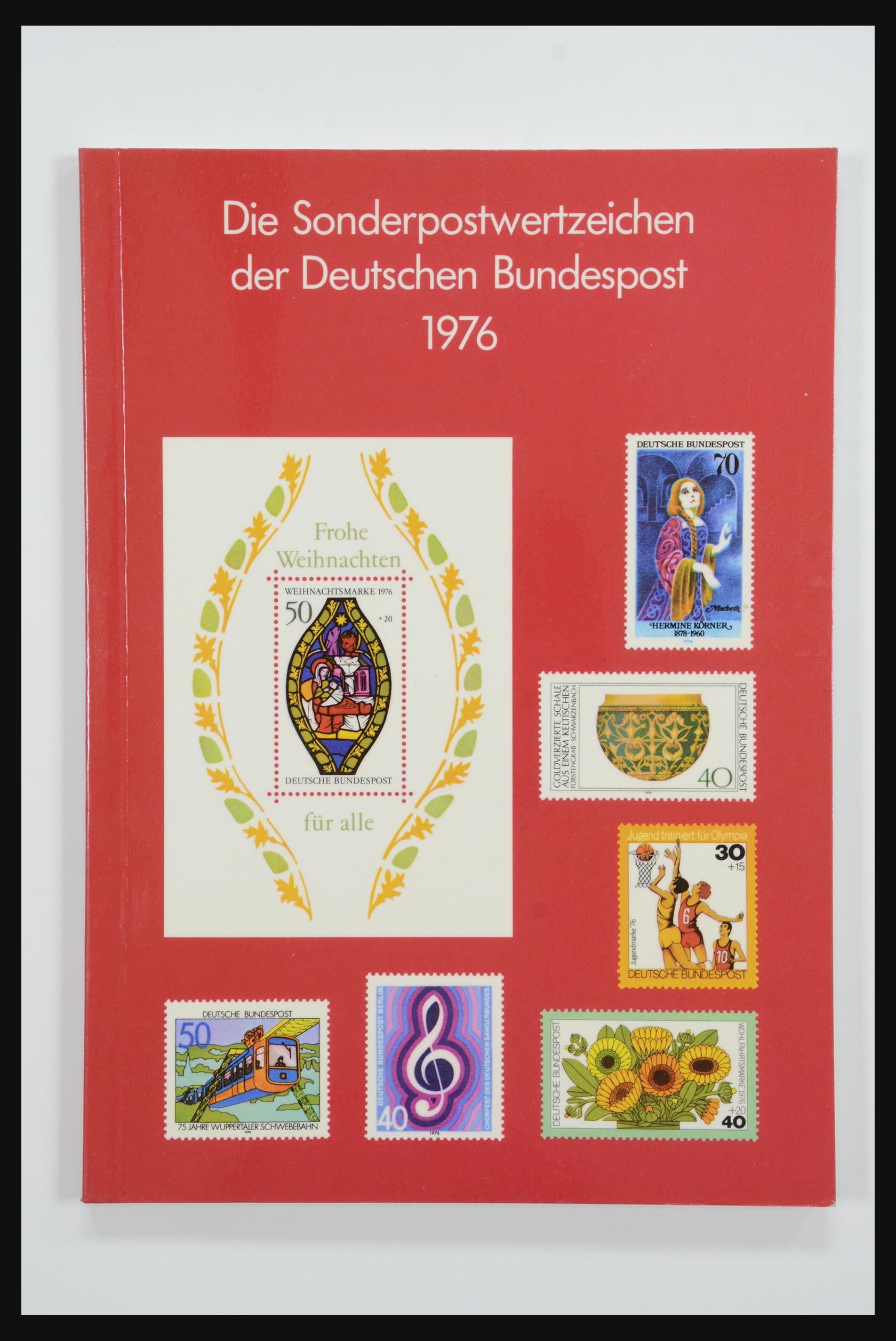 31836 004 - 31836 Bundespost jaarboeken 1974-1999.
