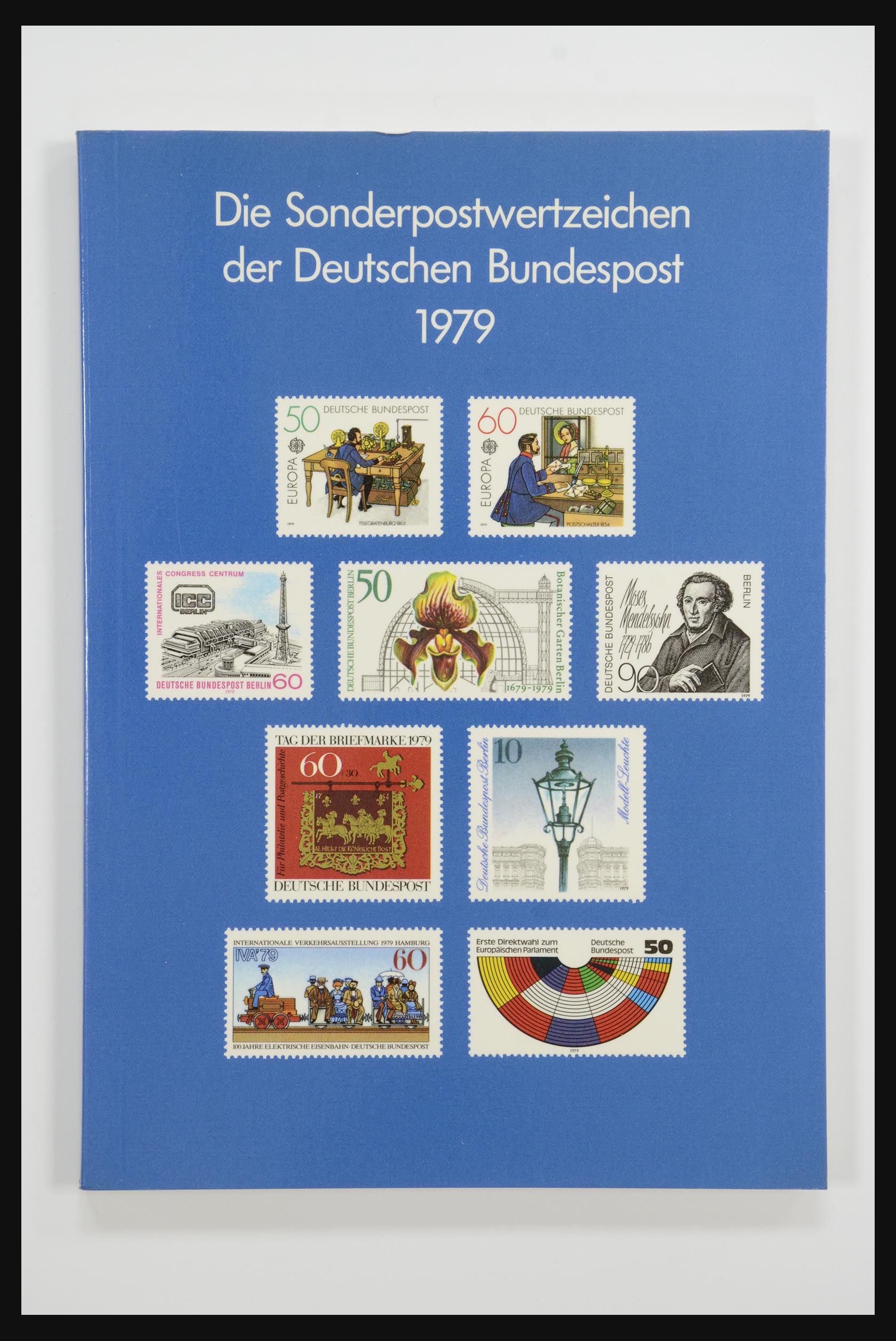 31836 008 - 31836 Bundespost yearbooks 1974-1999.