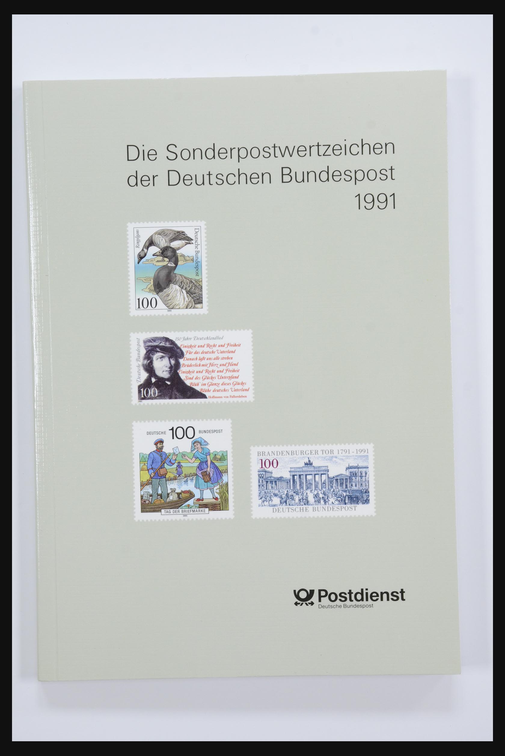 31836 018 - 31836 Bundespost jaarboeken 1974-1999.