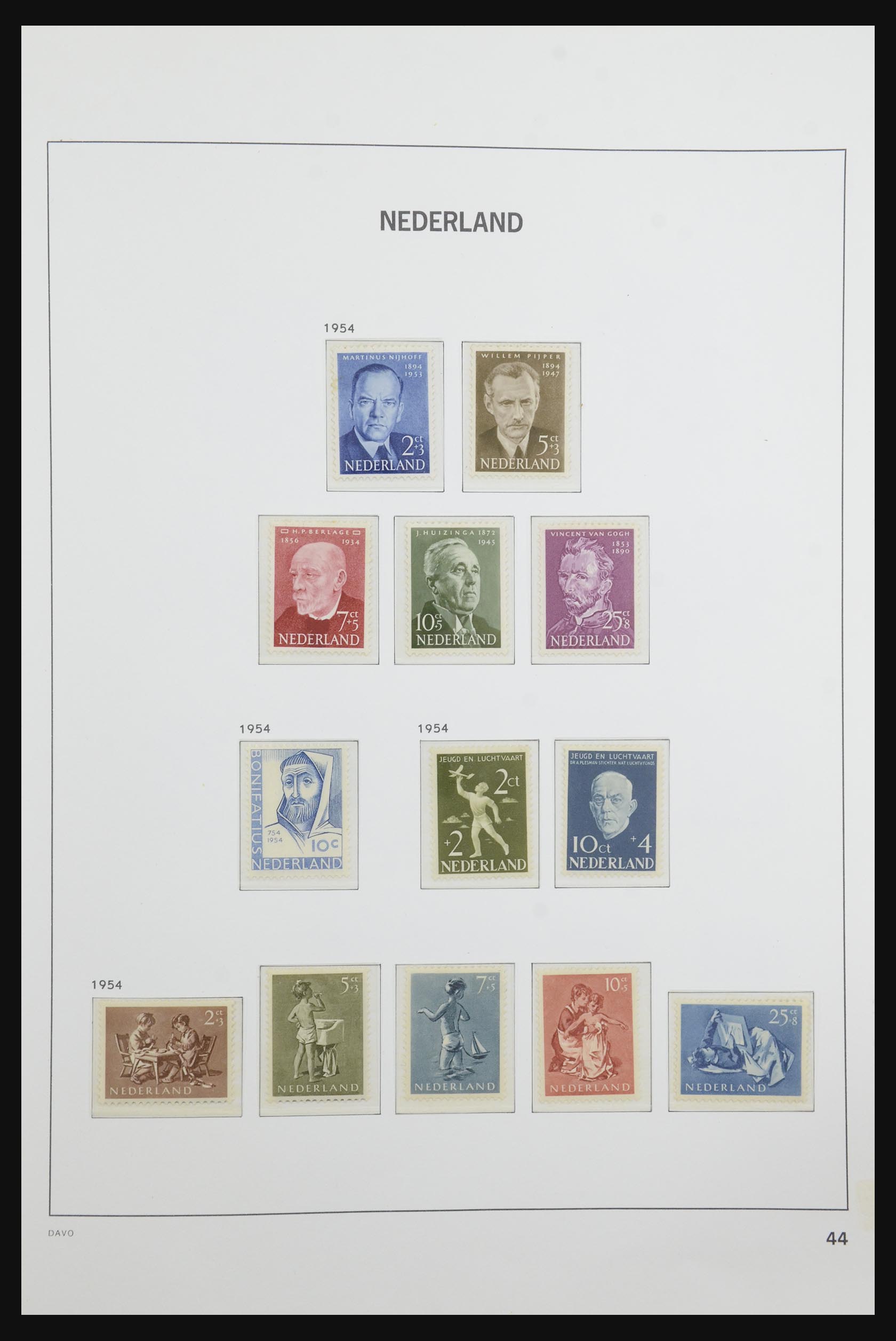 31852 014 - 31852 Netherlands 1945-1969.