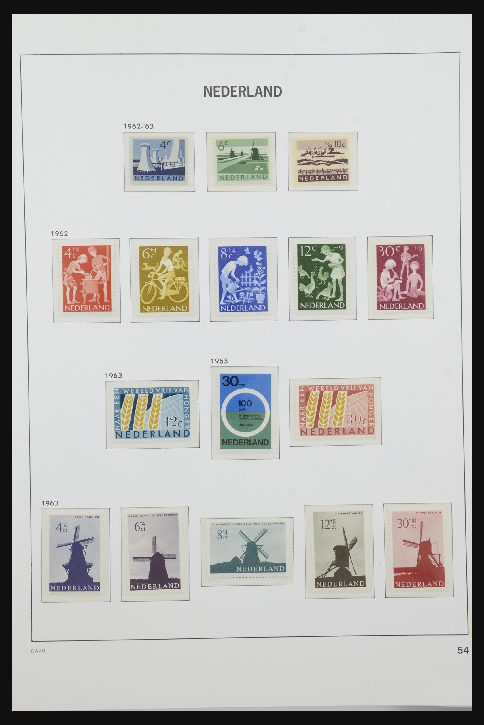 31852 024 - 31852 Nederland 1945-1969.