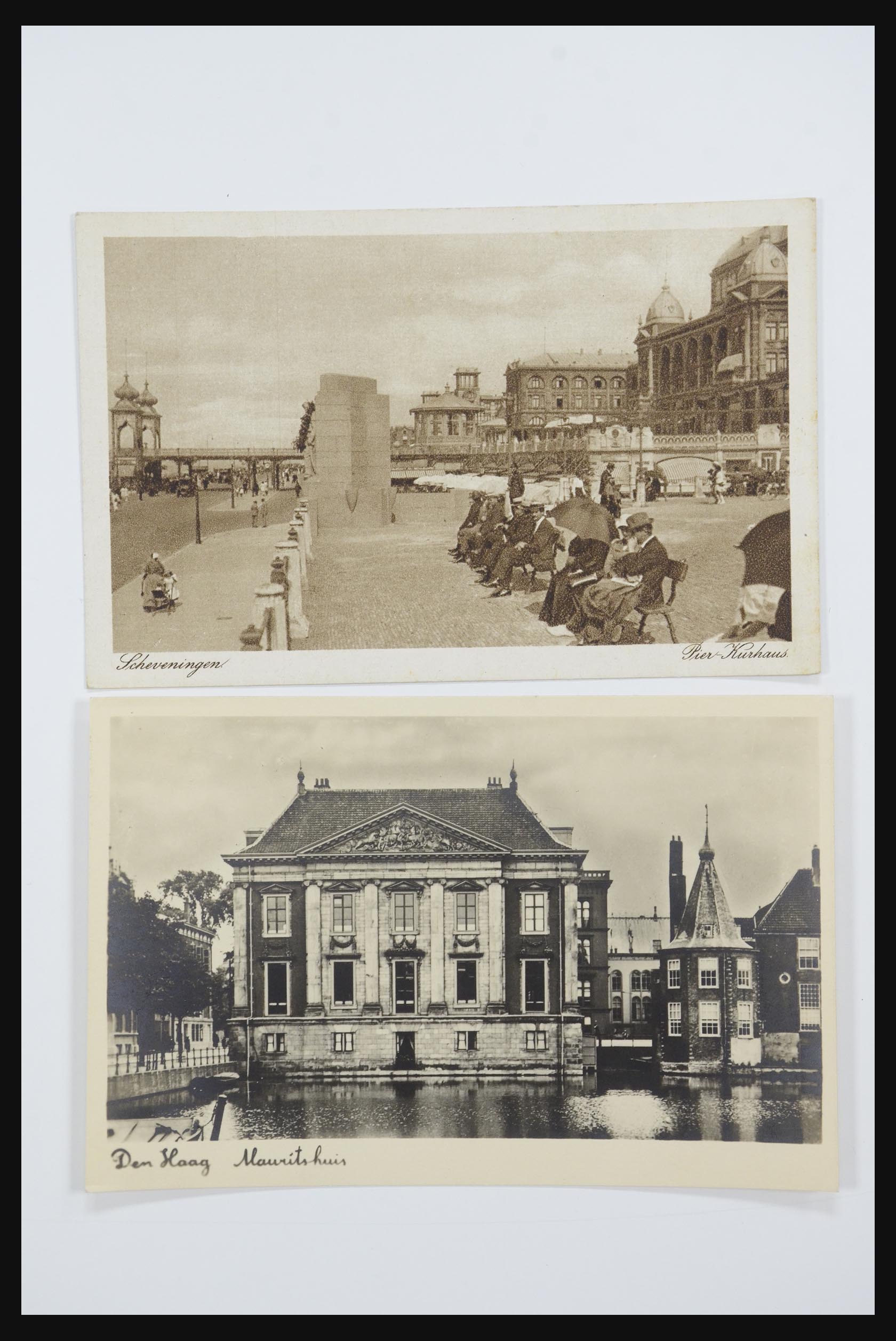 31868 004 - 31868 Netherlands picture postcards.