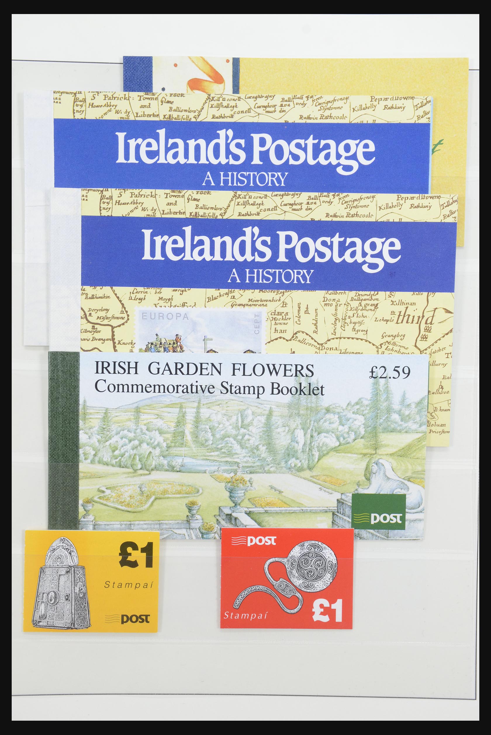 31880 006 - 31880 Ireland stamp booklets 1953-1999.