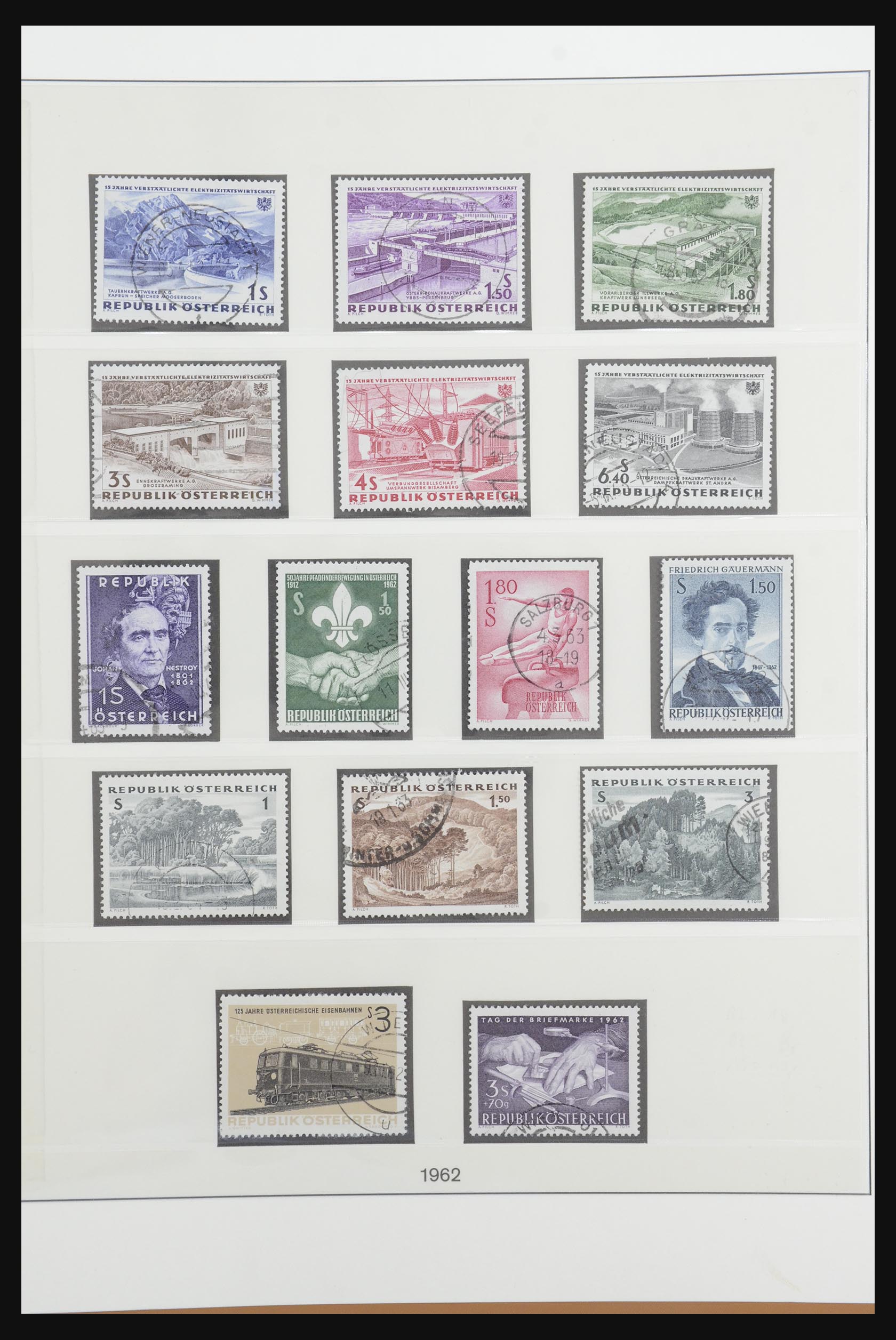 31900 101 - 31900 Austria 1850-1967.