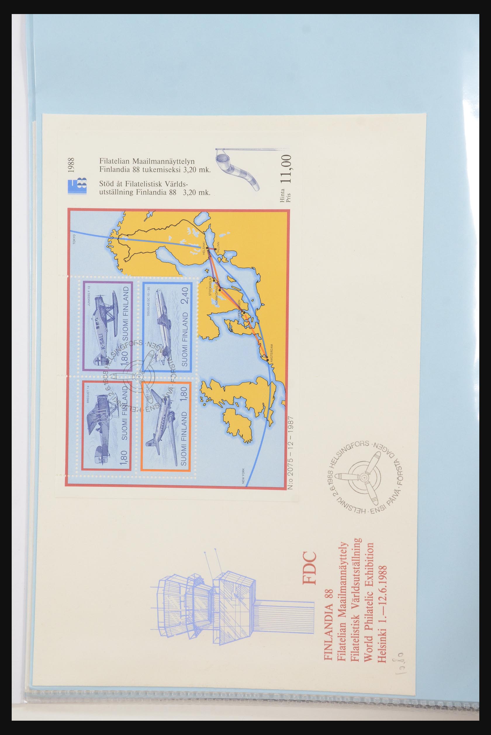 31915 004 - 31915 Western Europe souvenir sheets and stamp booklets on FDC.