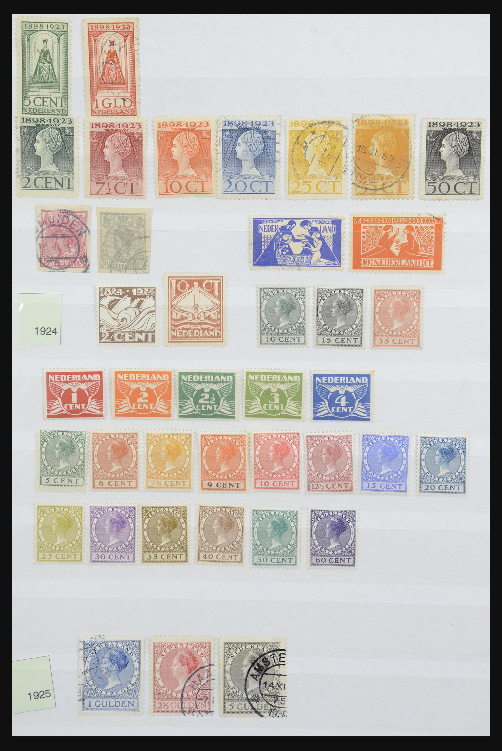 31990 004 - 31990 Netherlands 1852-1978.