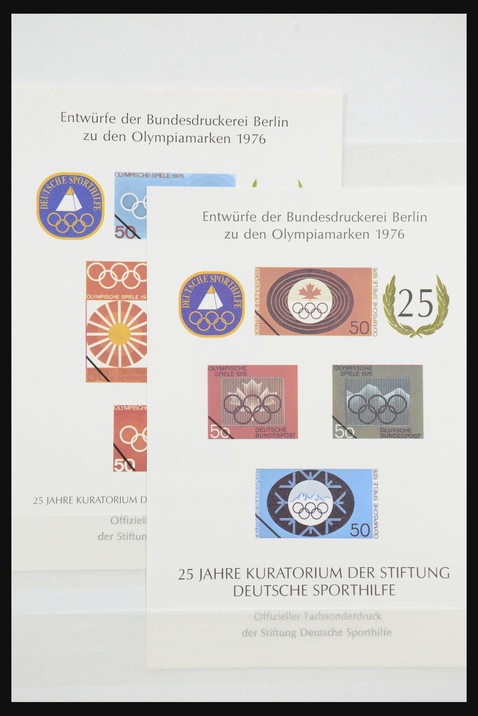 32050 057 - 32050 Bundespost special sheets 1980-2010.