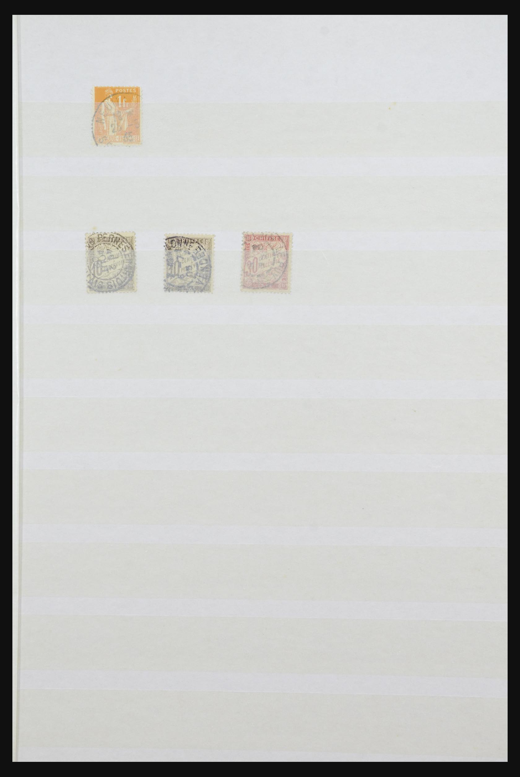 32097 013 - 32097 France classic cancels.