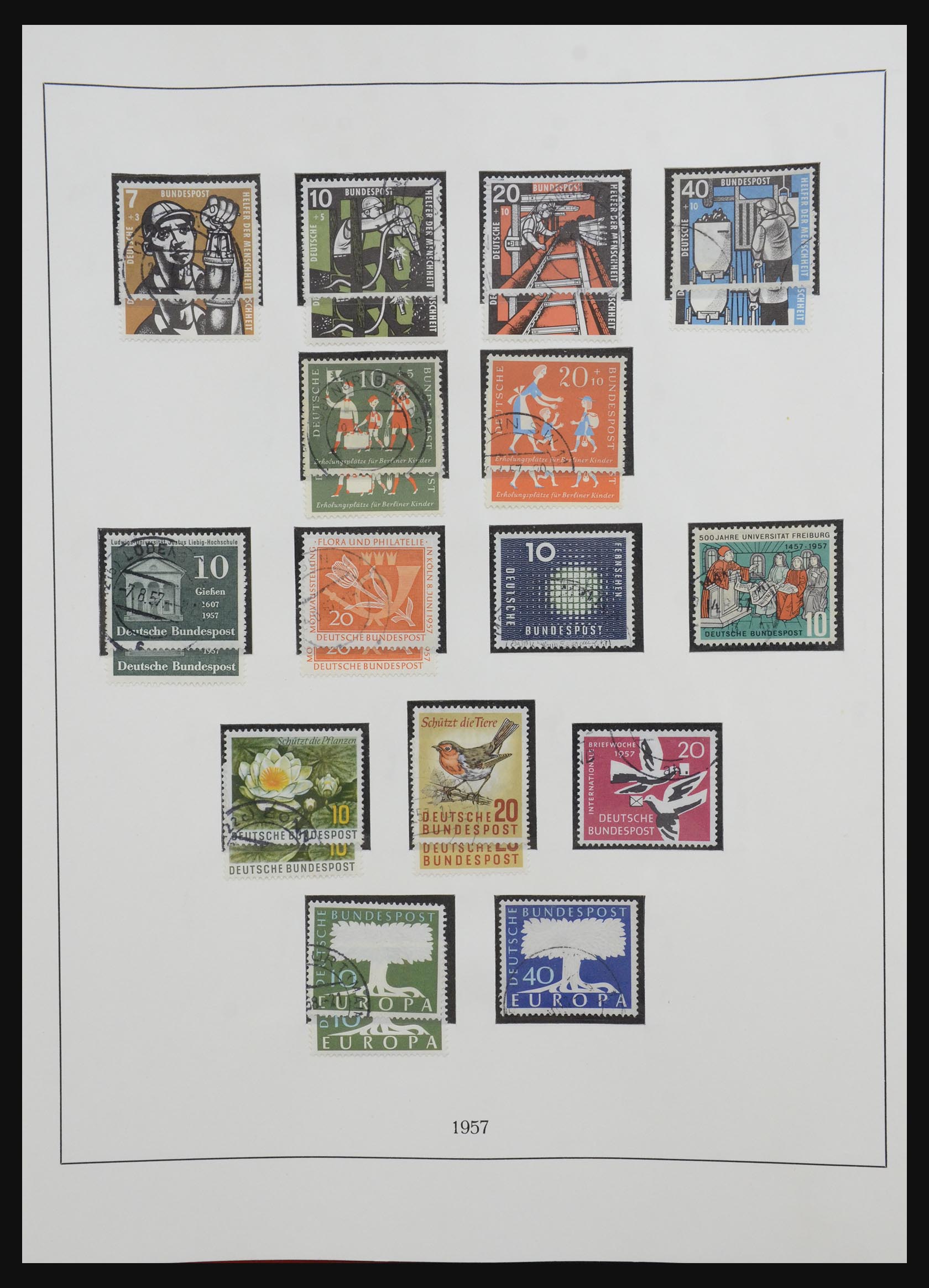 32283 011 - 32283 Bundespost 1949-2003.