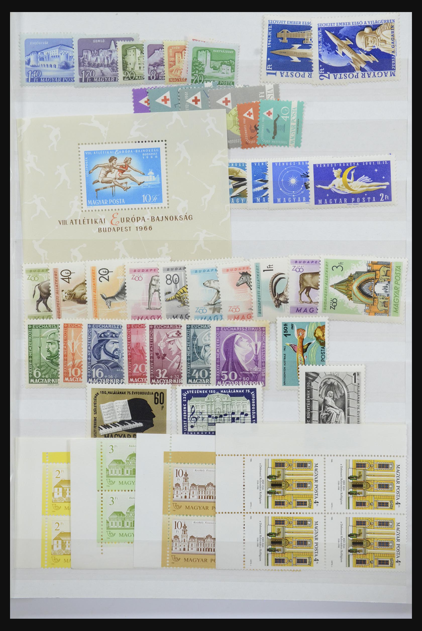 32305 282 - 32305 Hungary 1915-1970.