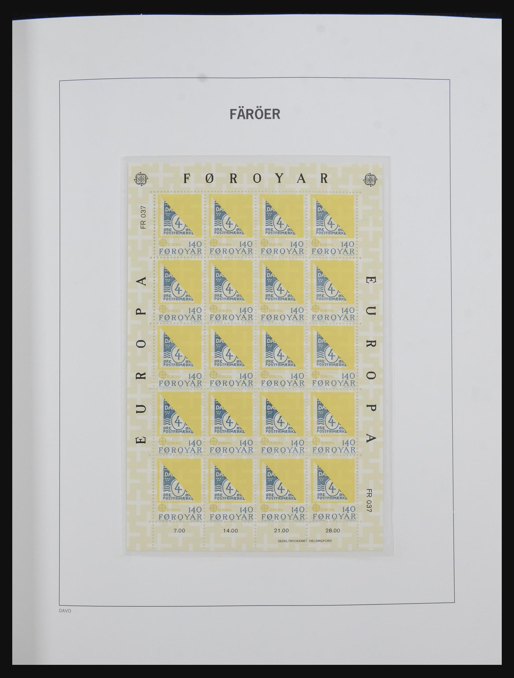 32335 004 - 32335 Faroe Islands 1975-2004.