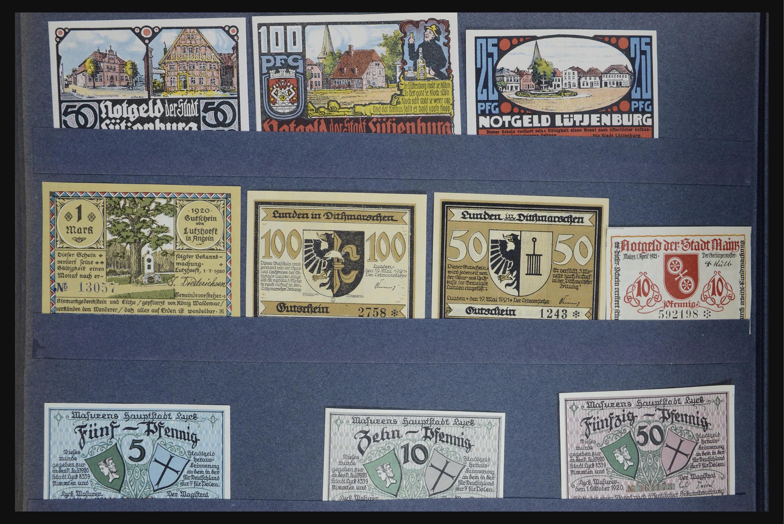 32349 042 - 32349 Germany emergency banknotes.