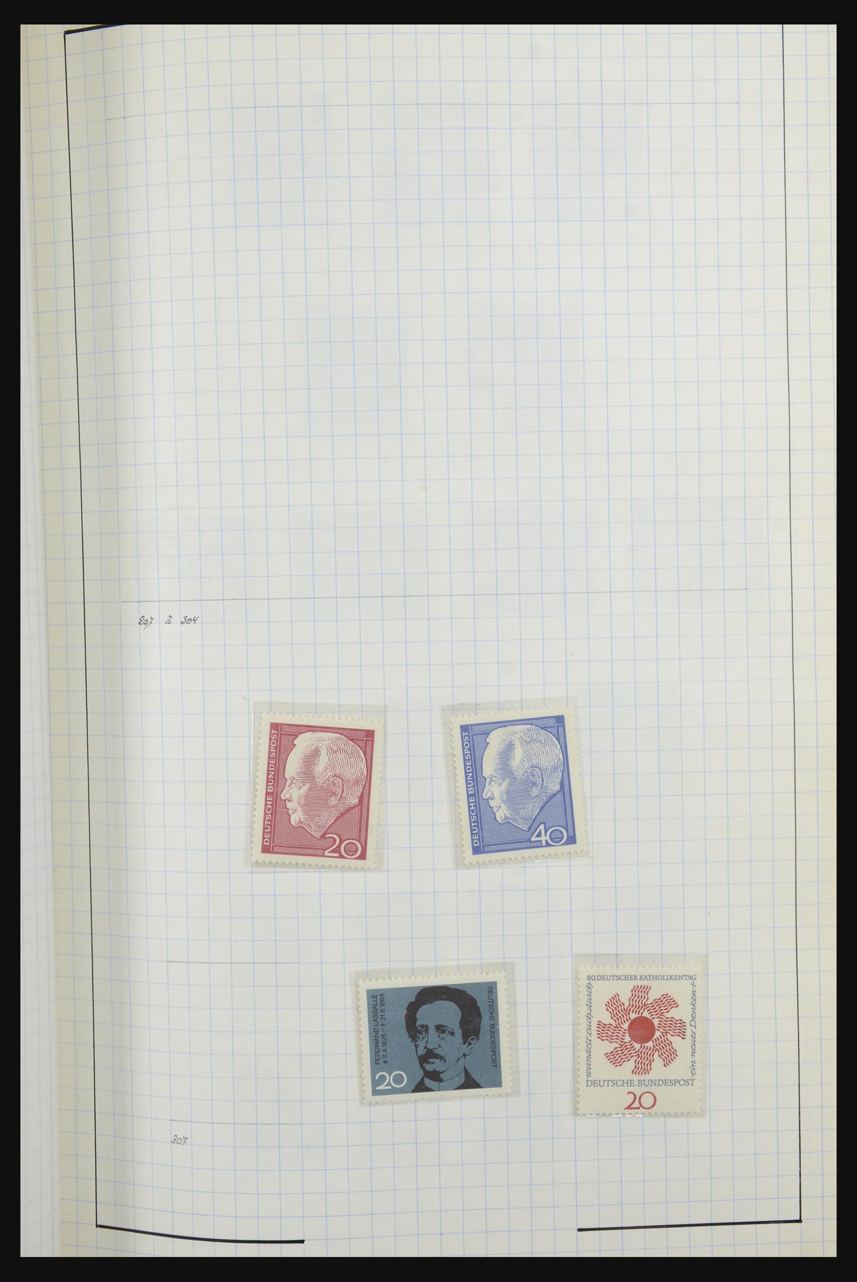 32398 030 - 32398 Bundespost and Berlin 1948-1984.