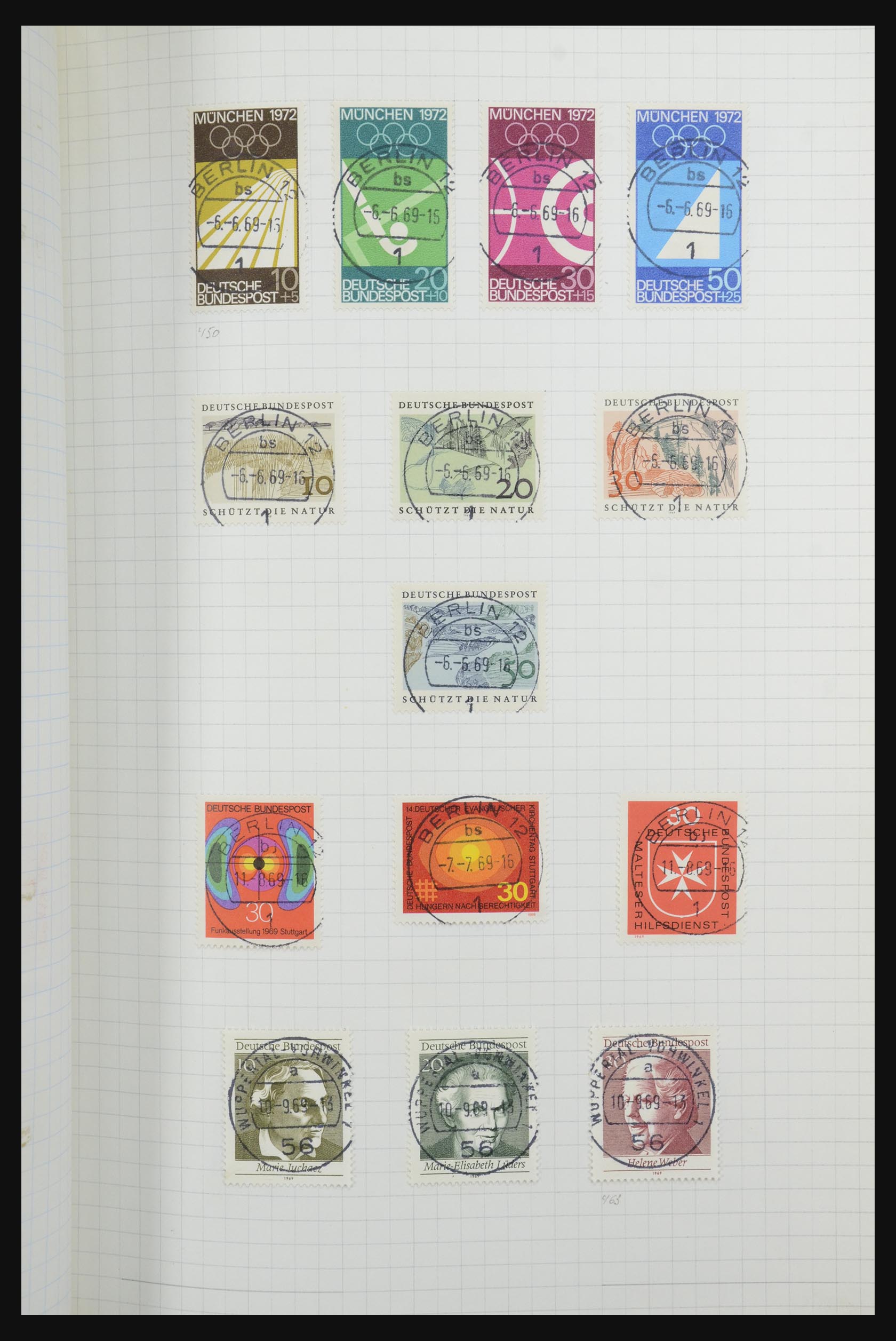 32398 051 - 32398 Bundespost and Berlin 1948-1984.