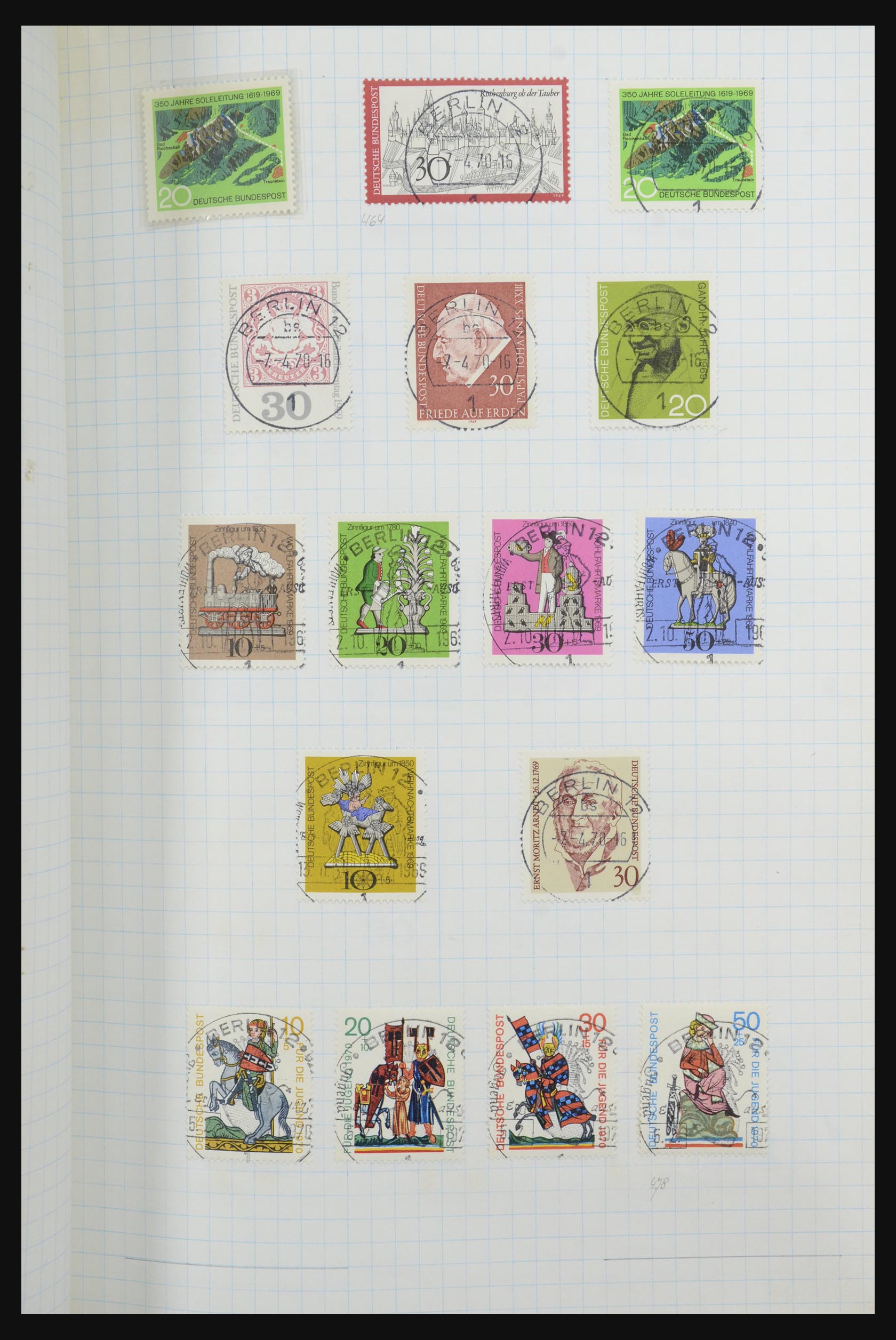32398 053 - 32398 Bundespost and Berlin 1948-1984.
