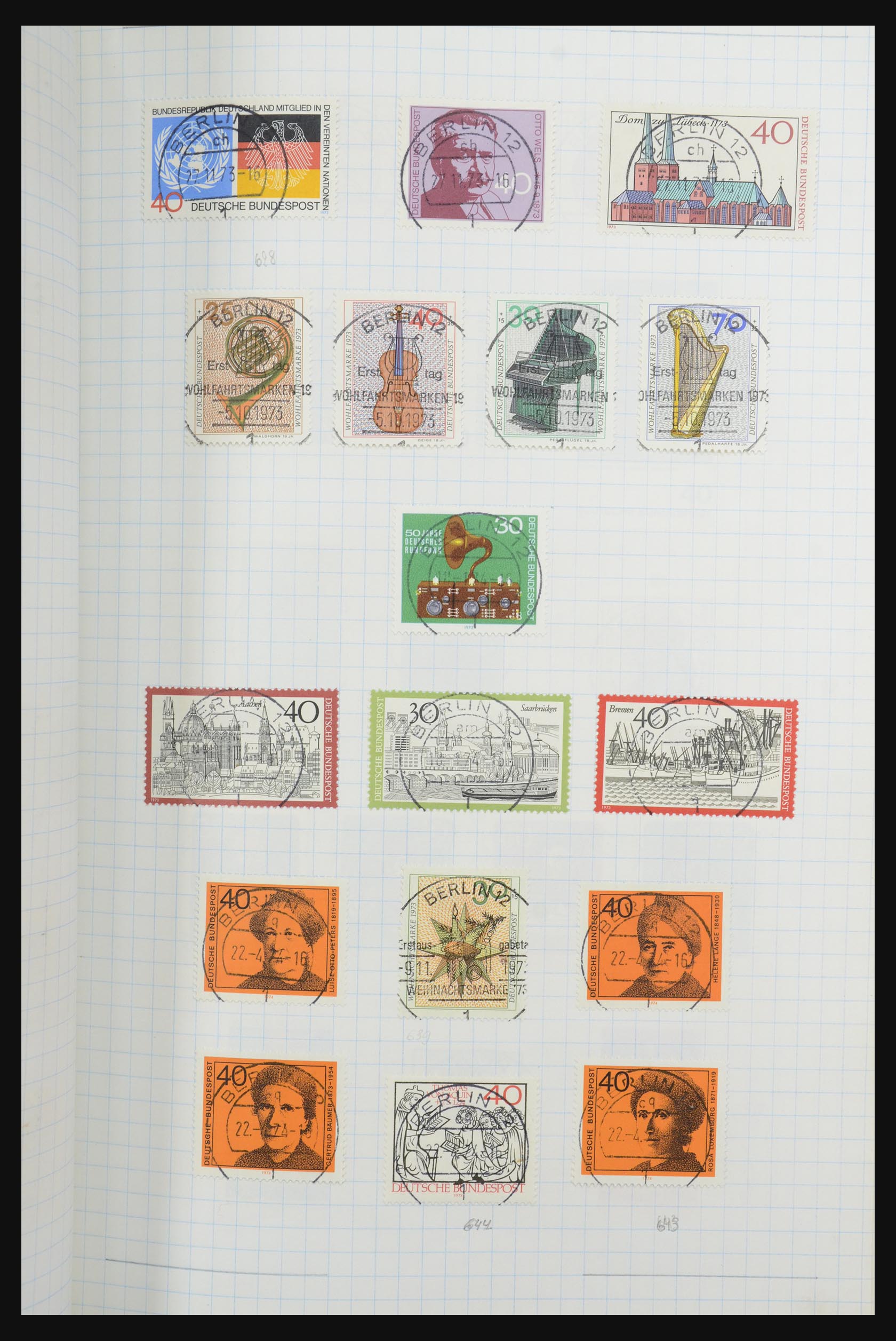 32398 069 - 32398 Bundespost and Berlin 1948-1984.
