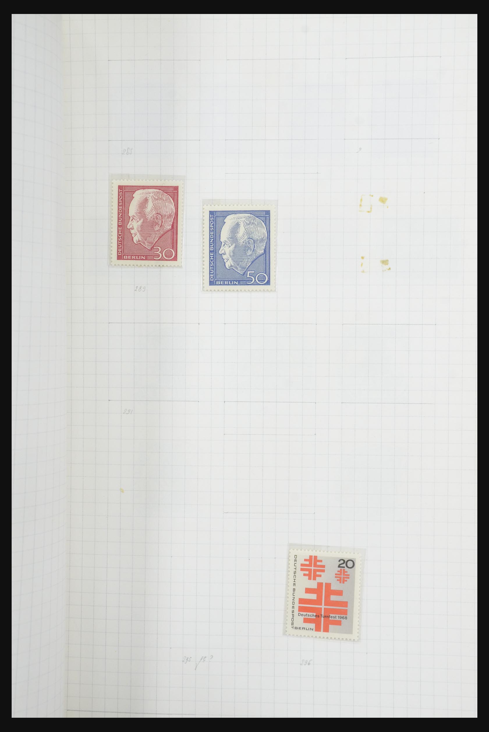 32398 167 - 32398 Bundespost and Berlin 1948-1984.