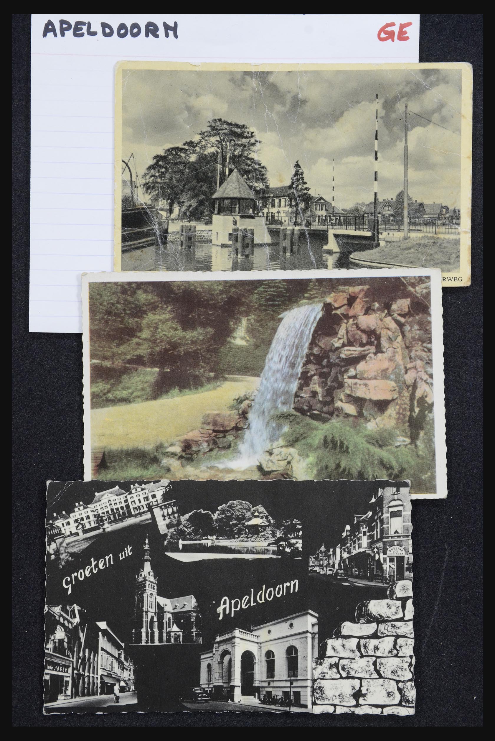 32408 042 - 32408 Netherlands picture postcards.