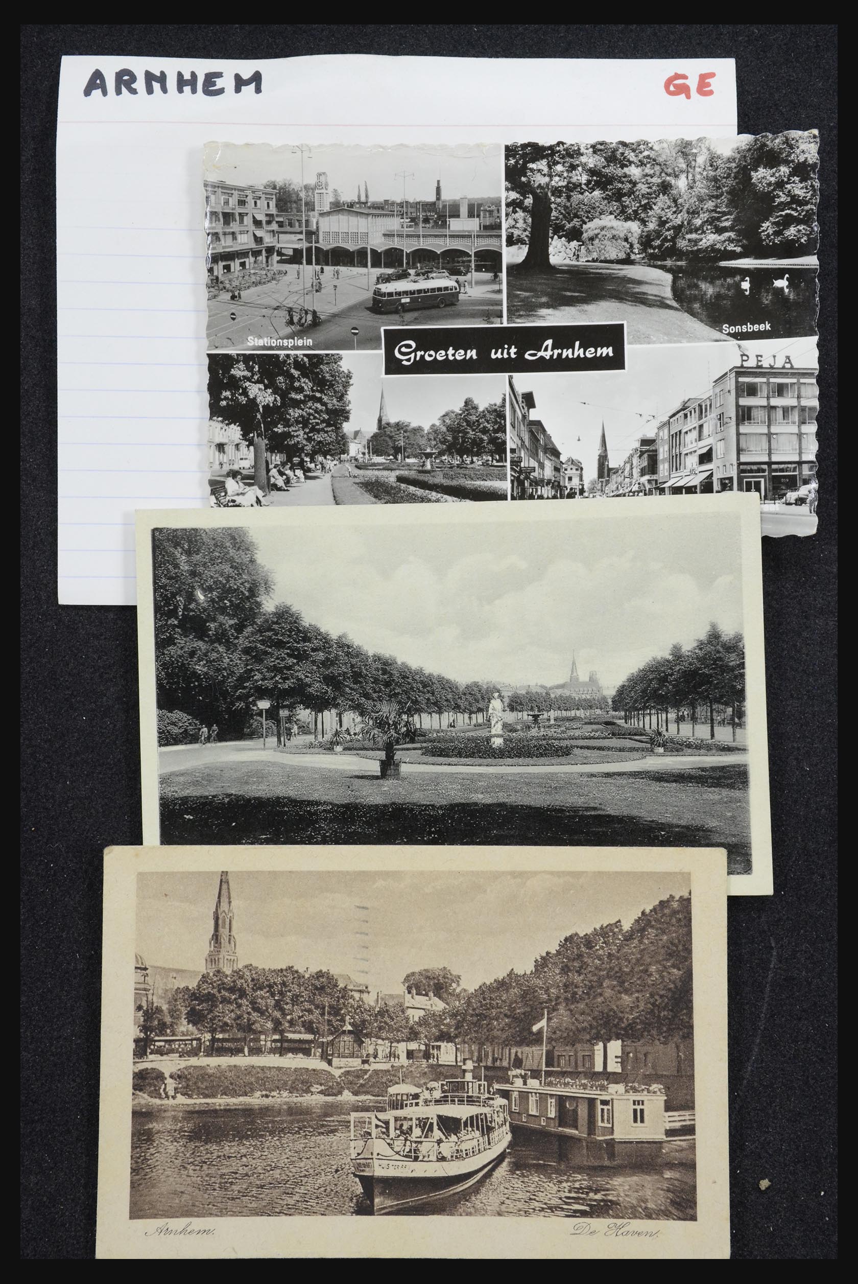 32408 082 - 32408 Netherlands picture postcards.