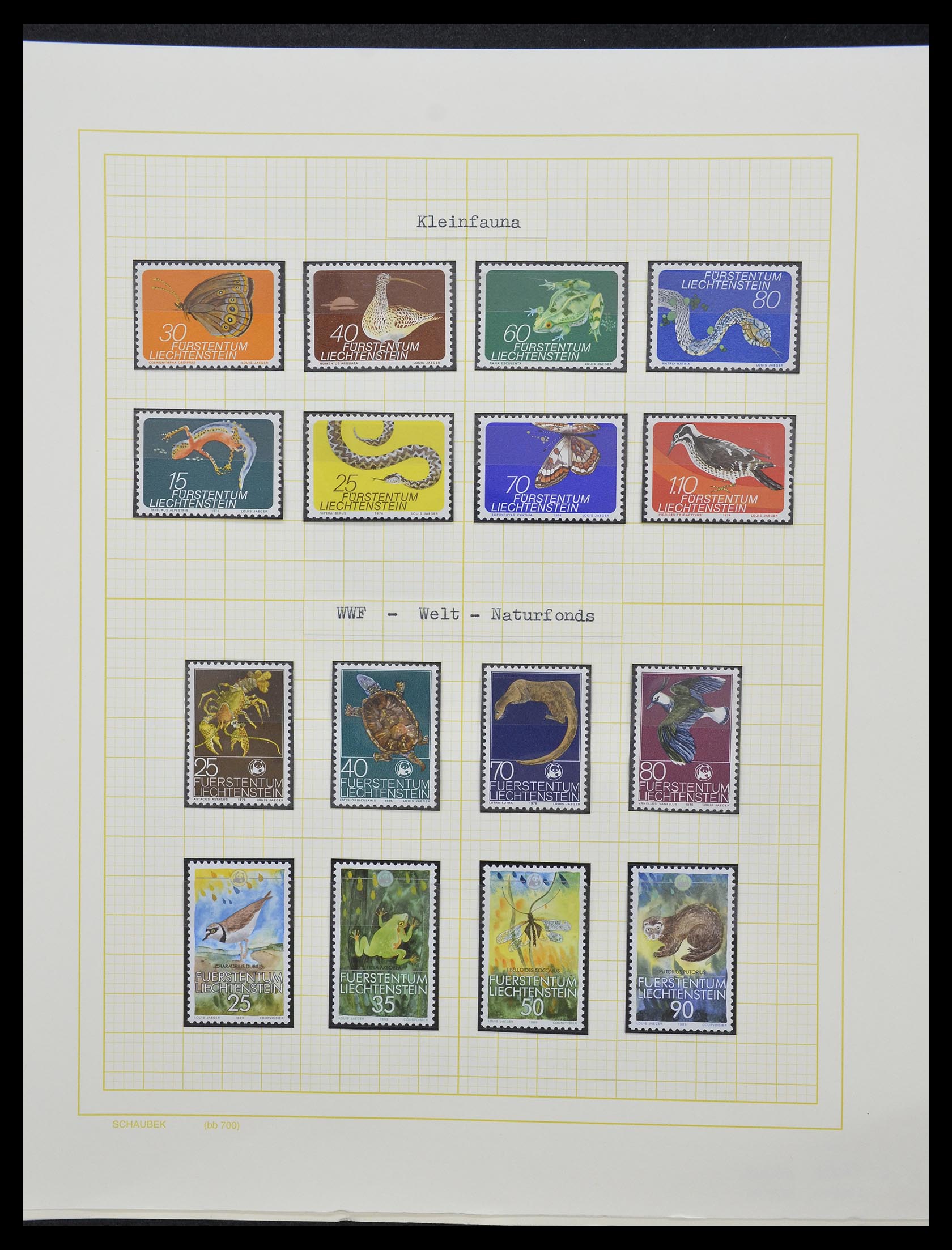 33138 062 - Stamp collection 33138 Liechtenstein 1912-2002.