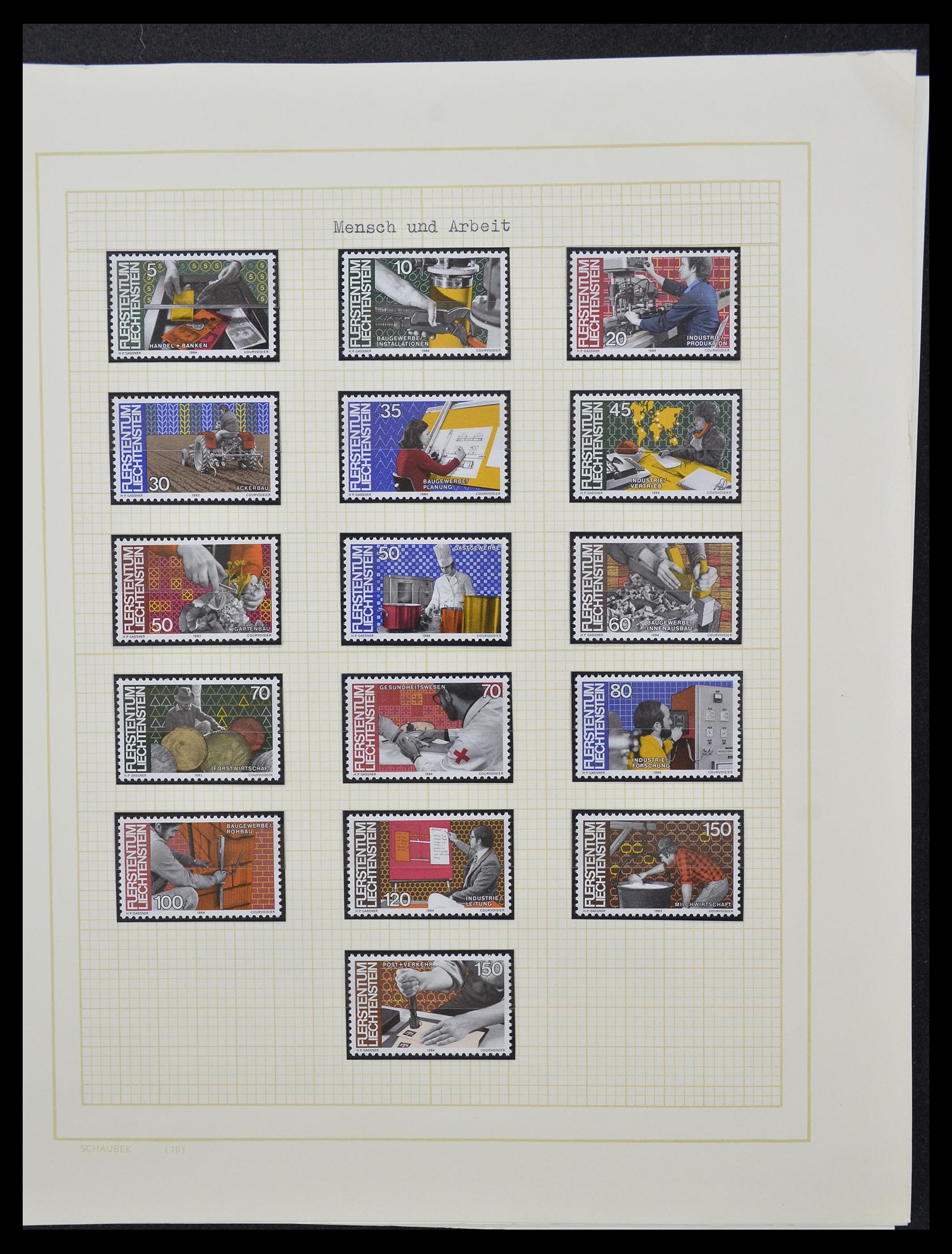 33138 092 - Stamp collection 33138 Liechtenstein 1912-2002.