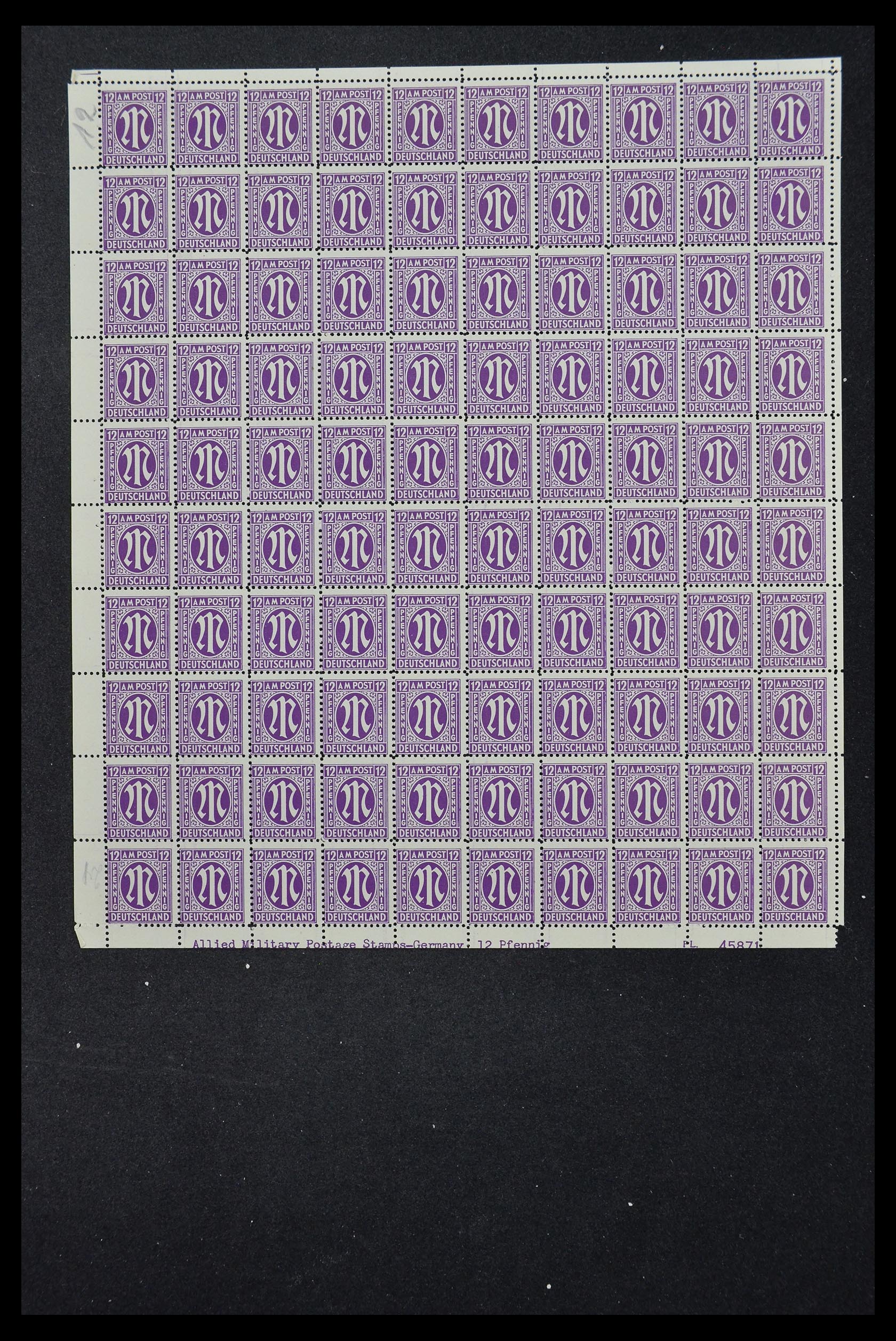 33144 052 - Stamp collection 33144 Germany British-American Zone 1945-1946.