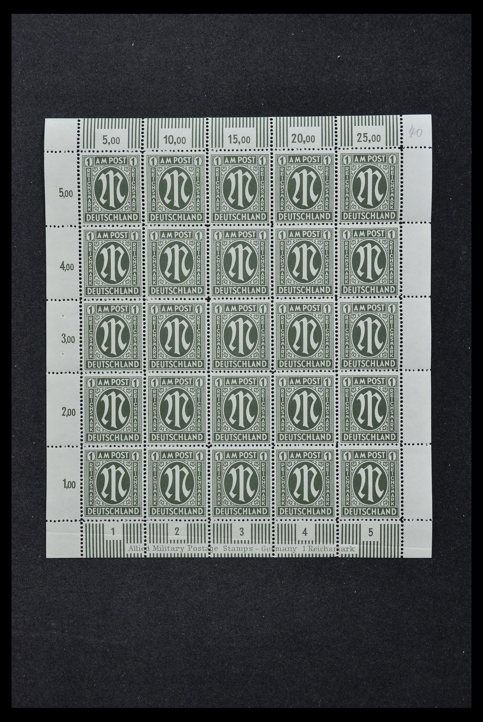 33144 082 - Stamp collection 33144 Germany British-American Zone 1945-1946.