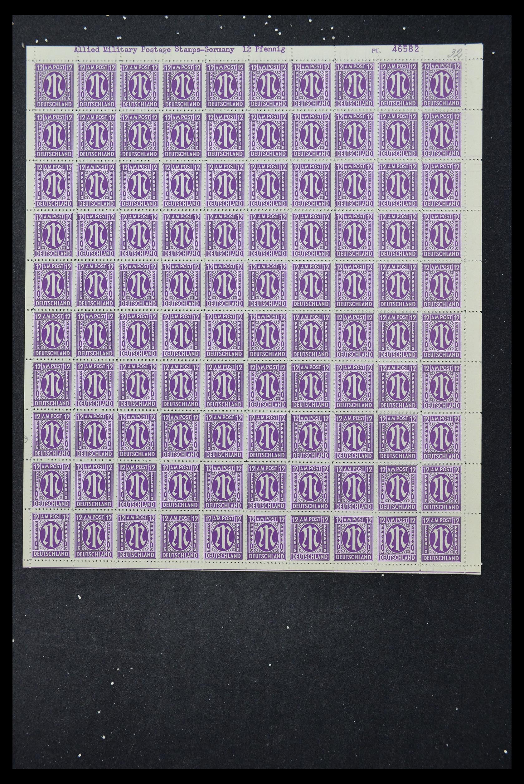 33144 285 - Stamp collection 33144 Germany British-American Zone 1945-1946.