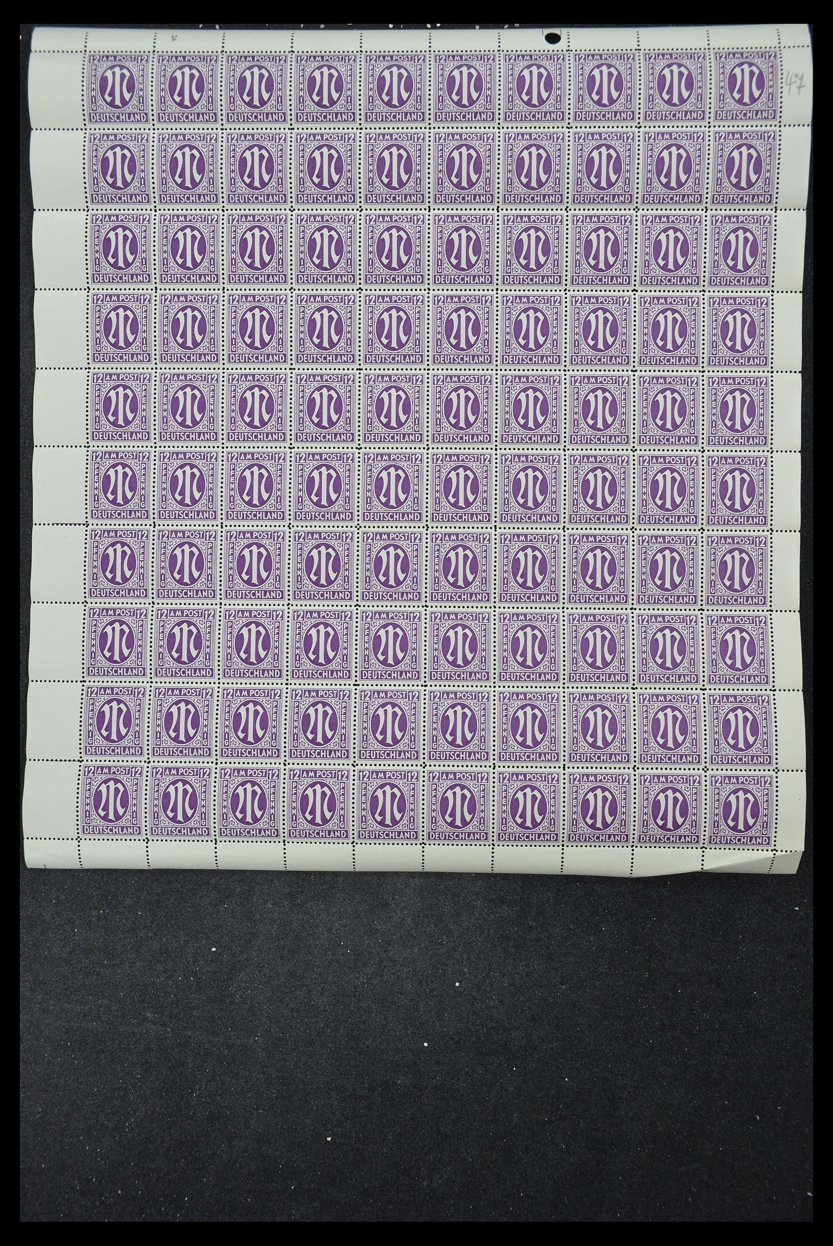 33144 293 - Stamp collection 33144 Germany British-American Zone 1945-1946.