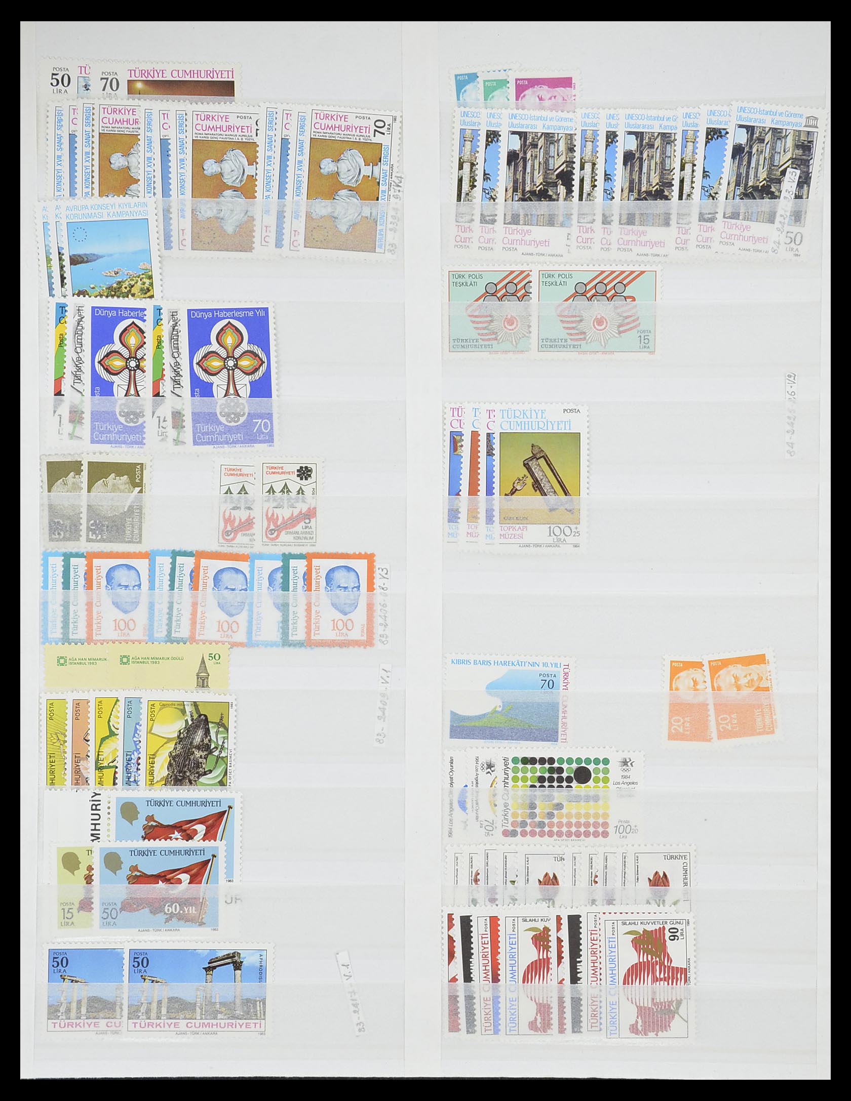 33173 061 - Stamp collection 33173 Turkey 1920-1990.