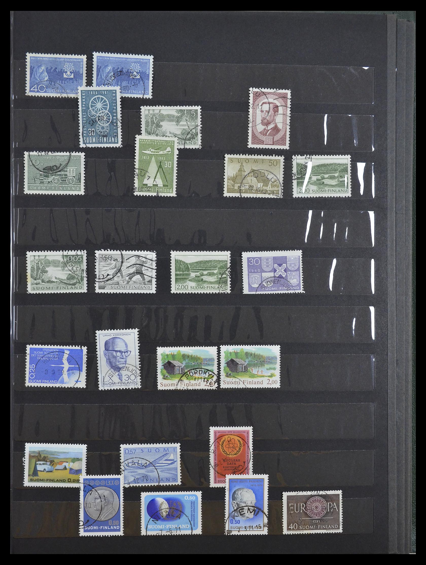 33184 004 - Postzegelverzameling 33217 Cyprus 1955-1988 en Turks Cyprus 1974-1985