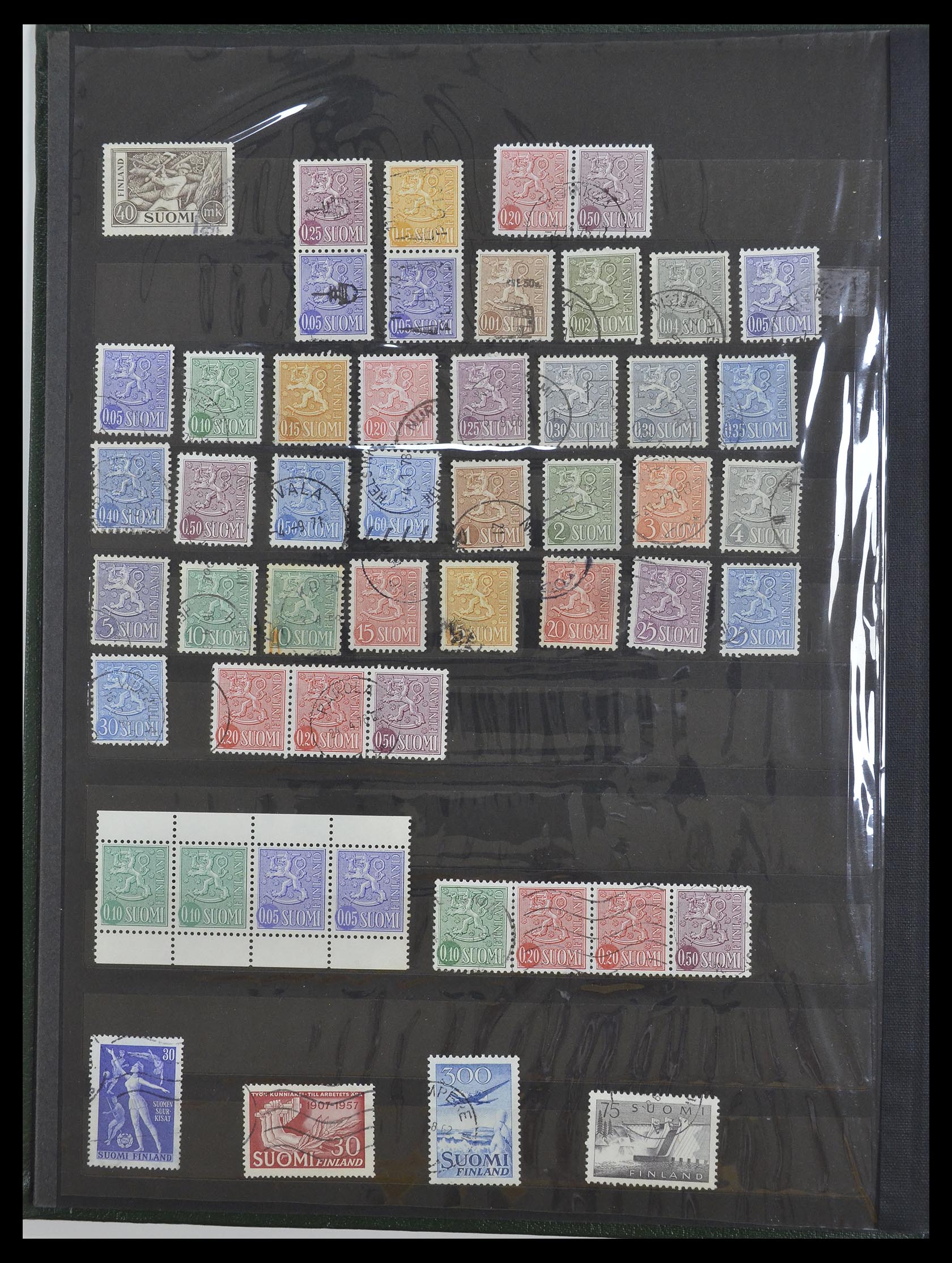 33184 005 - Postzegelverzameling 33217 Cyprus 1955-1988 en Turks Cyprus 1974-1985