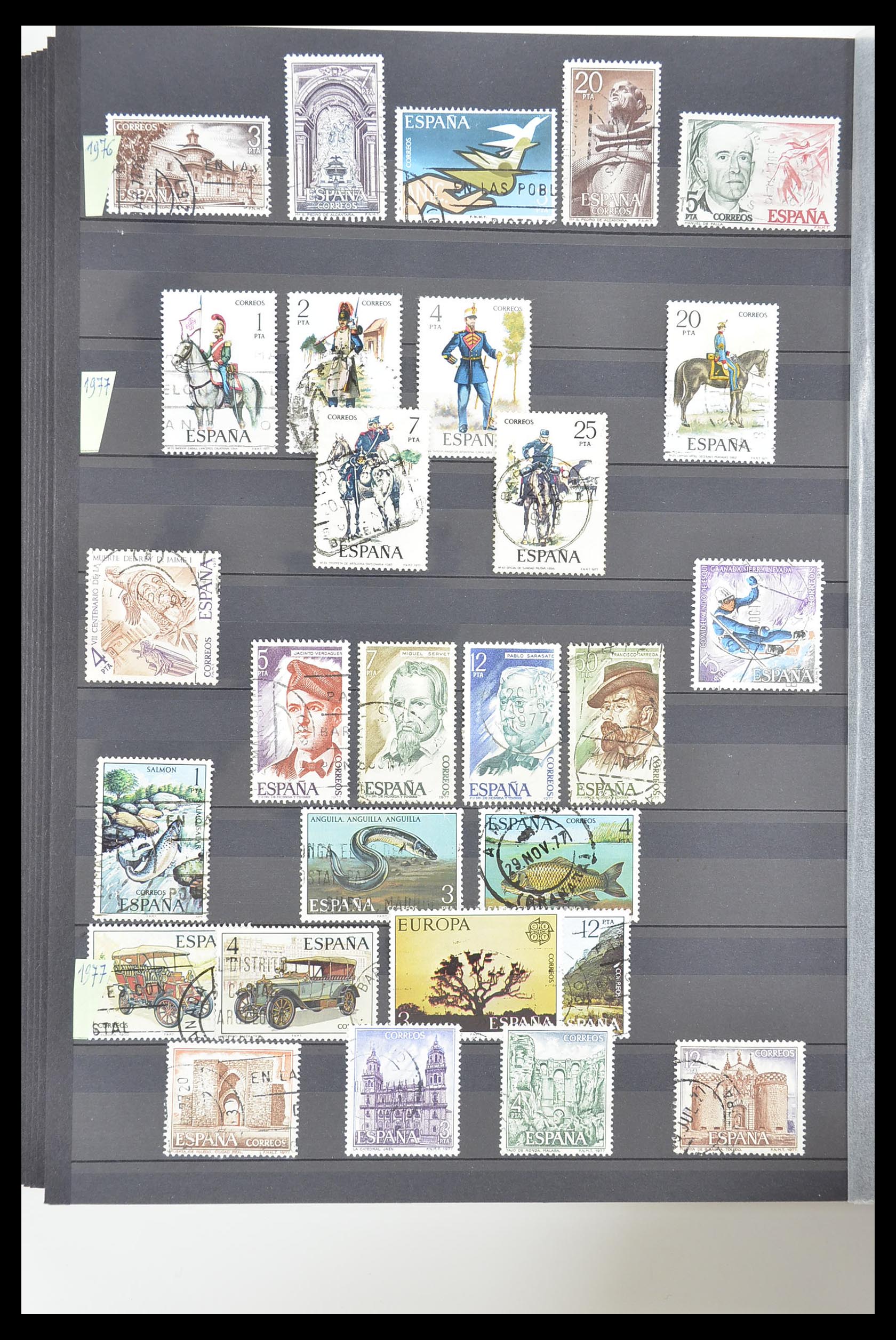 33189 453 - Stamp collection 33189 European countries 1850-1950.