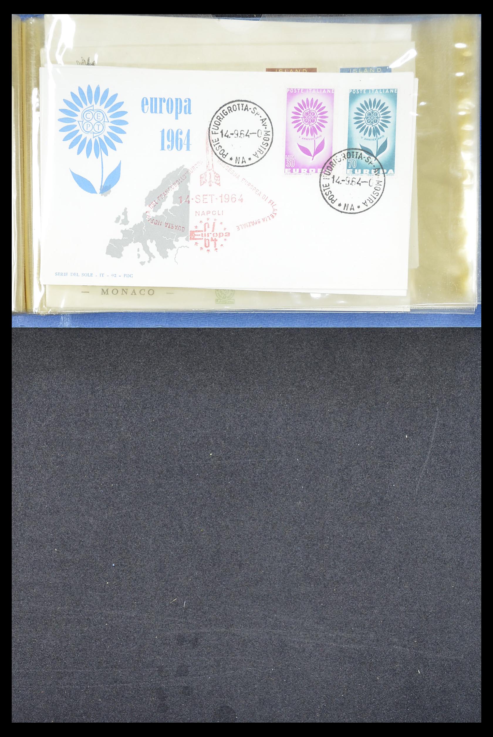 33194 1074 - Postzegelverzameling 33194 Wereld uitzoekdoos 1880-1980.