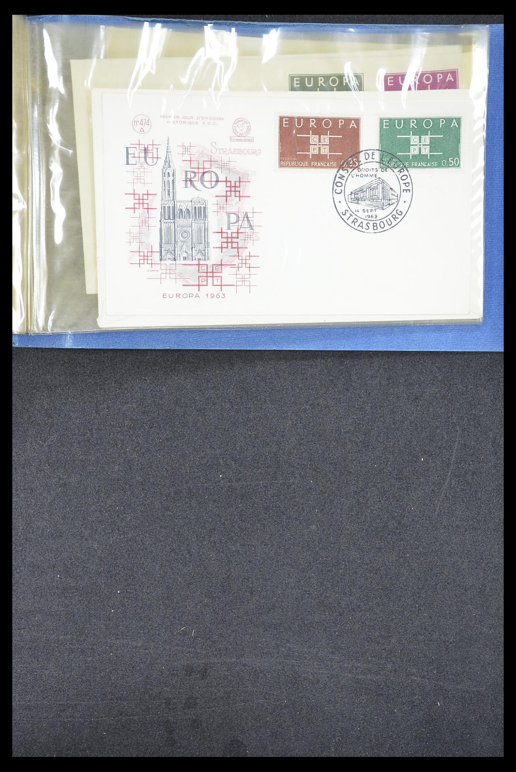 33194 1095 - Postzegelverzameling 33194 Wereld uitzoekdoos 1880-1980.