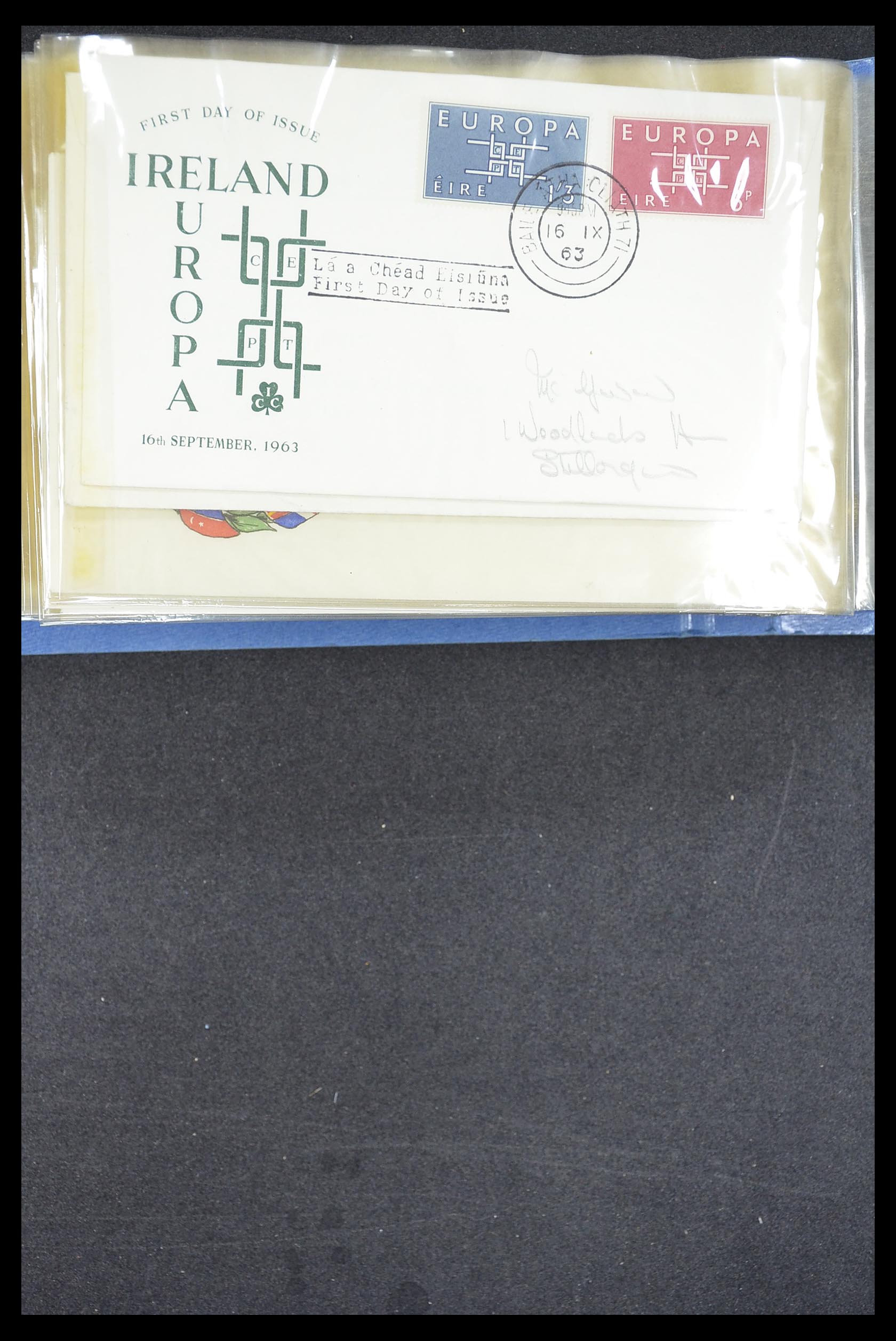 33194 1098 - Postzegelverzameling 33194 Wereld uitzoekdoos 1880-1980.