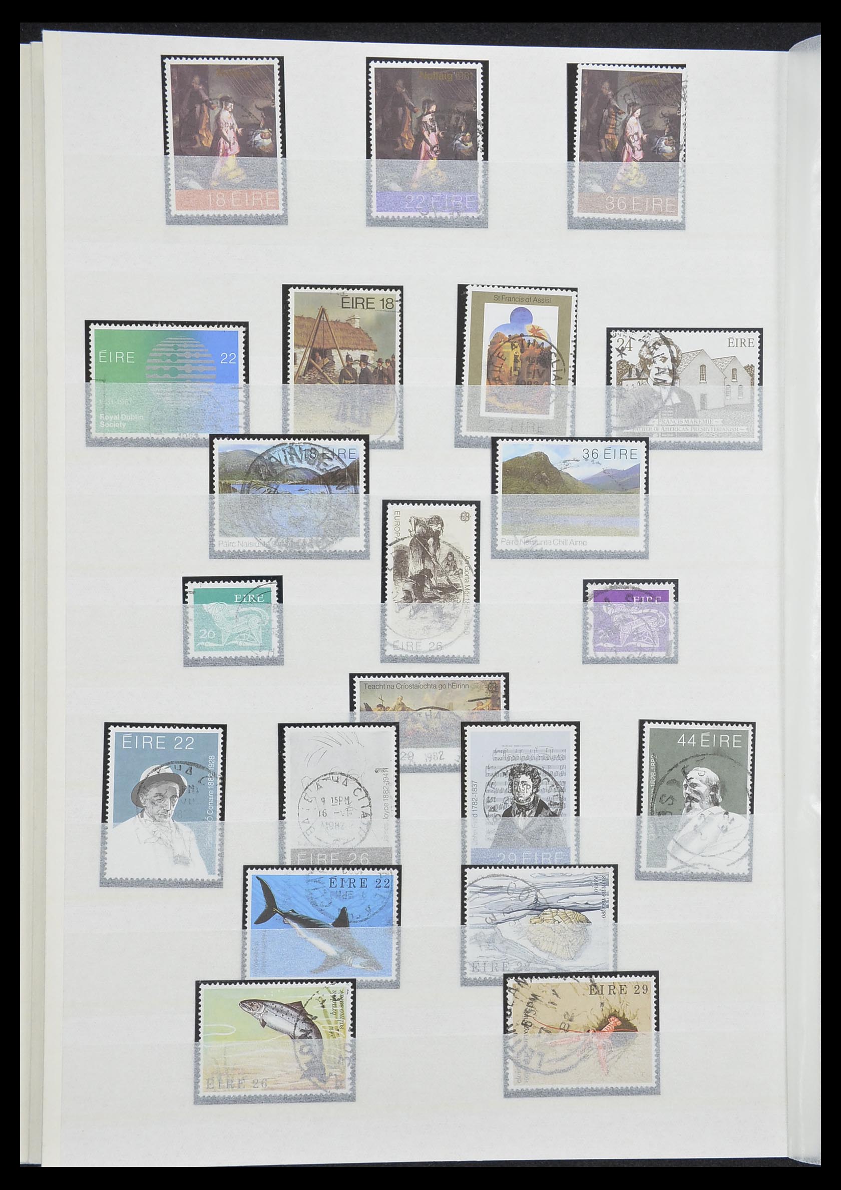 33228 033 - Postzegelverzameling 33228 Ierland 1922-2001.